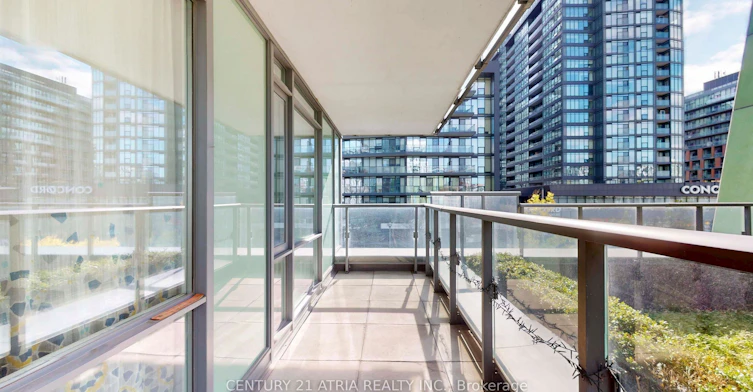211-170 Fort York Boulevard, Toronto, ON, M5V 0E6 - 32
