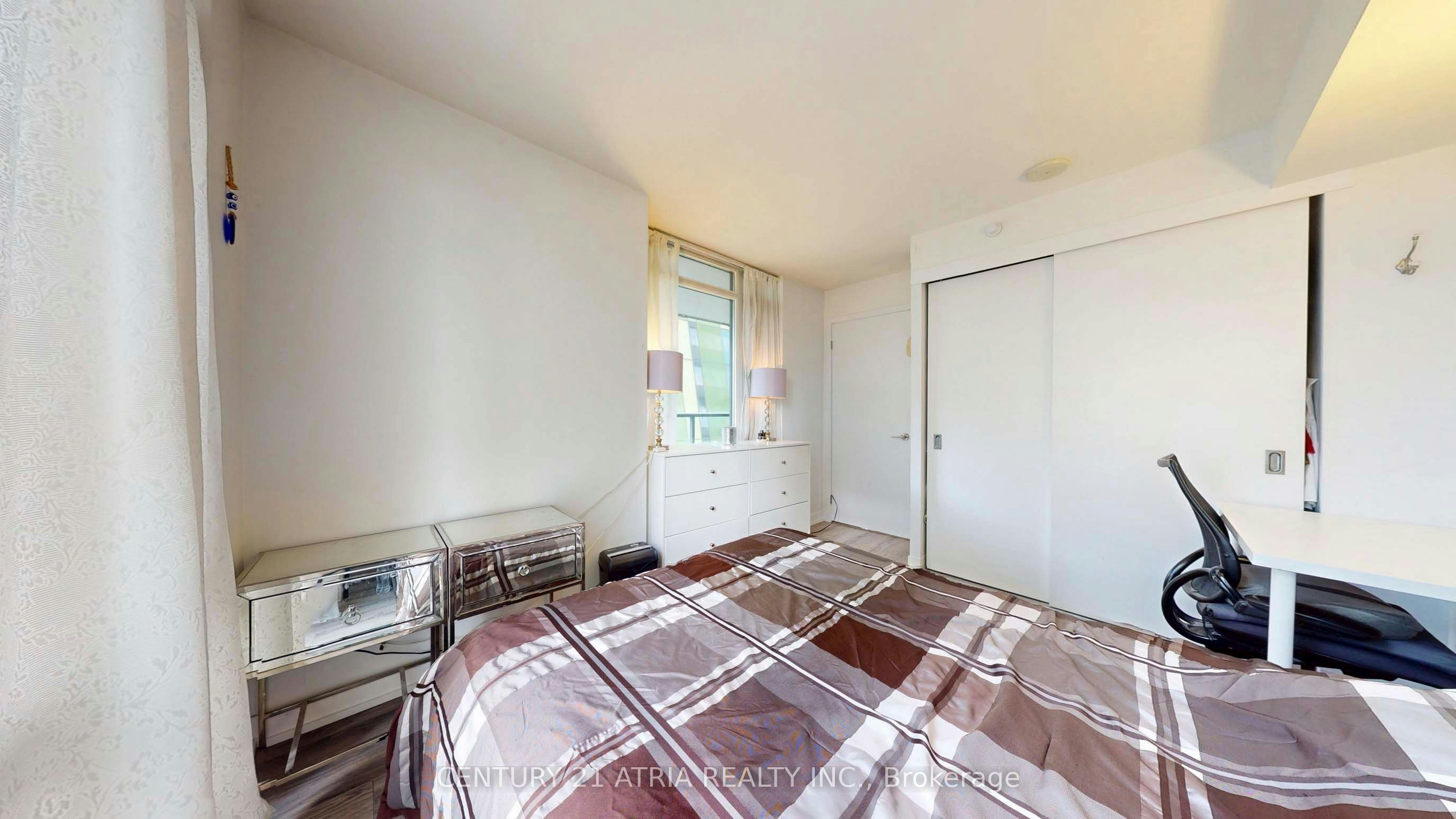 211-170 Fort York Boulevard, Toronto, ON, M5V 0E6 - 22