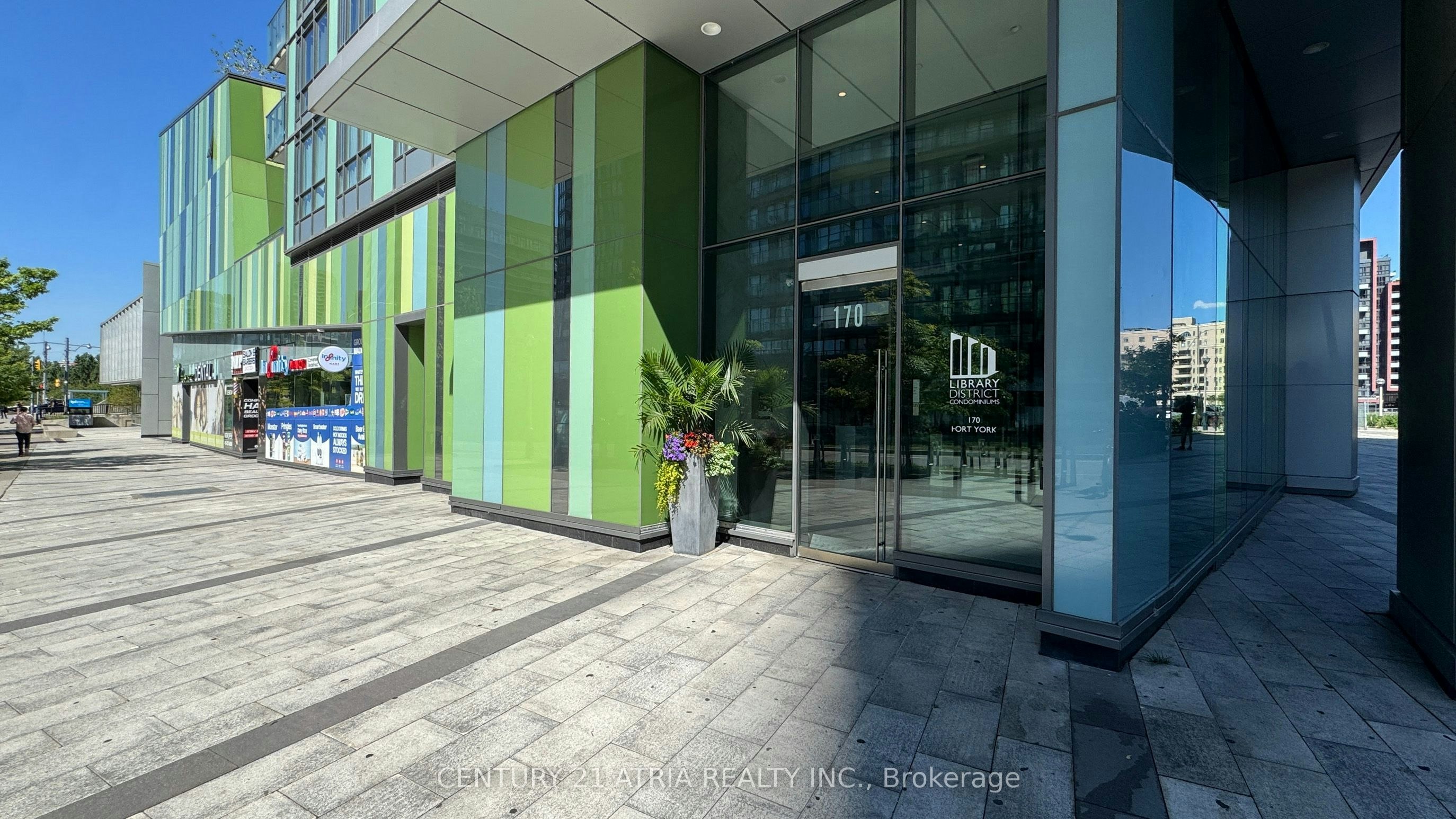 211-170 Fort York Boulevard, Toronto, ON, M5V 0E6 - 2