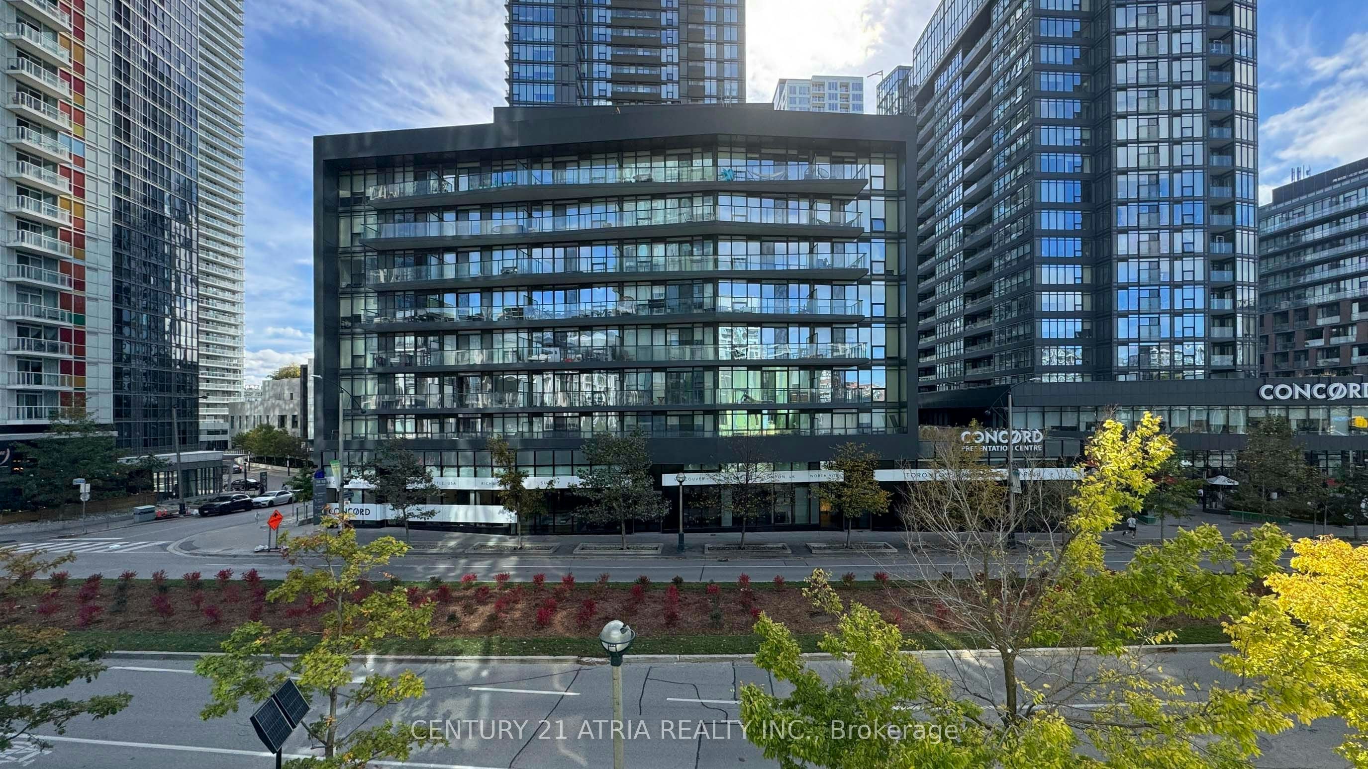 211-170 Fort York Boulevard, Toronto, ON, M5V 0E6 - 38