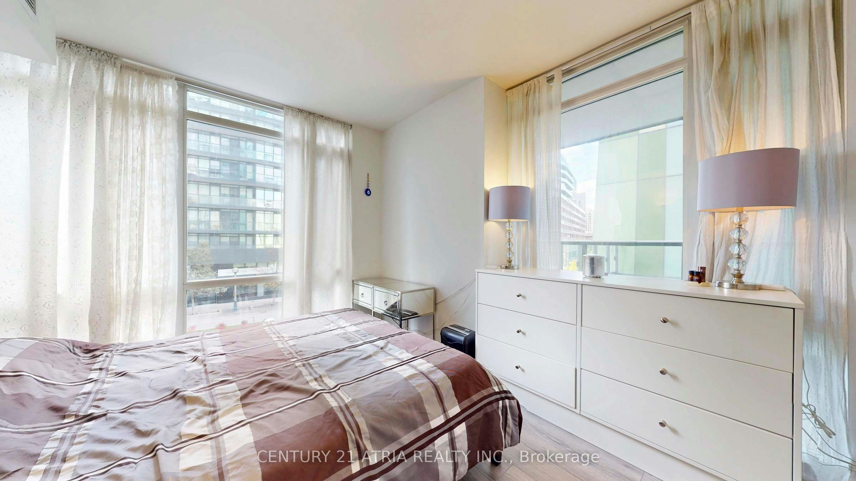 211-170 Fort York Boulevard, Toronto, ON, M5V 0E6 - 21