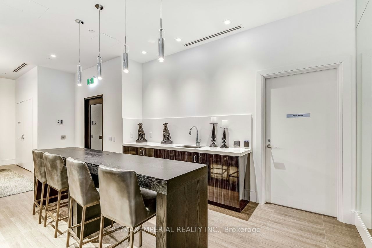 4521-28 Widmer Street, Toronto, ON, M5V 0T2 - 21