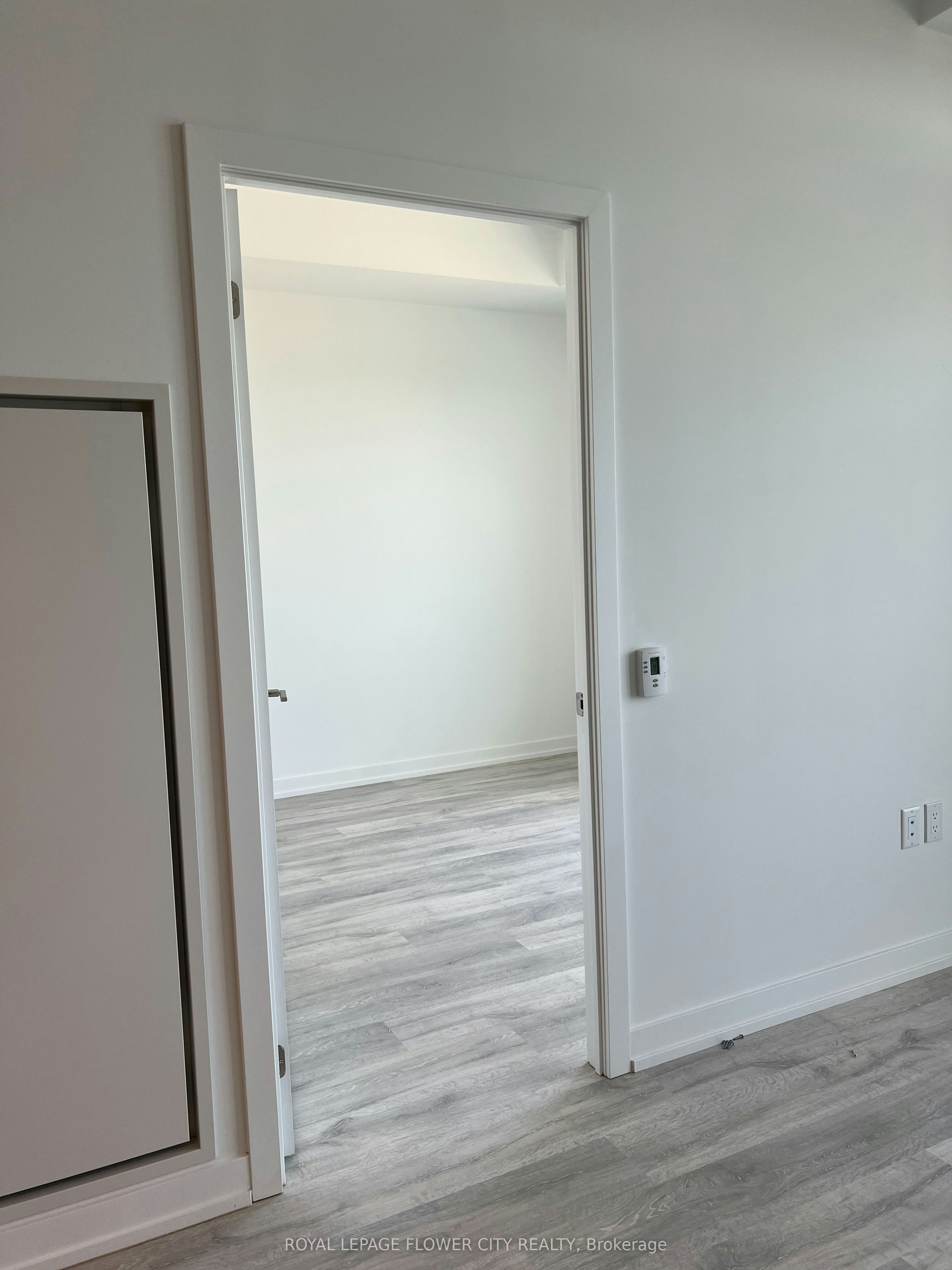 1112-7 Golden Lion Heights N/A, Toronto, ON, M2M 0C1 - 12