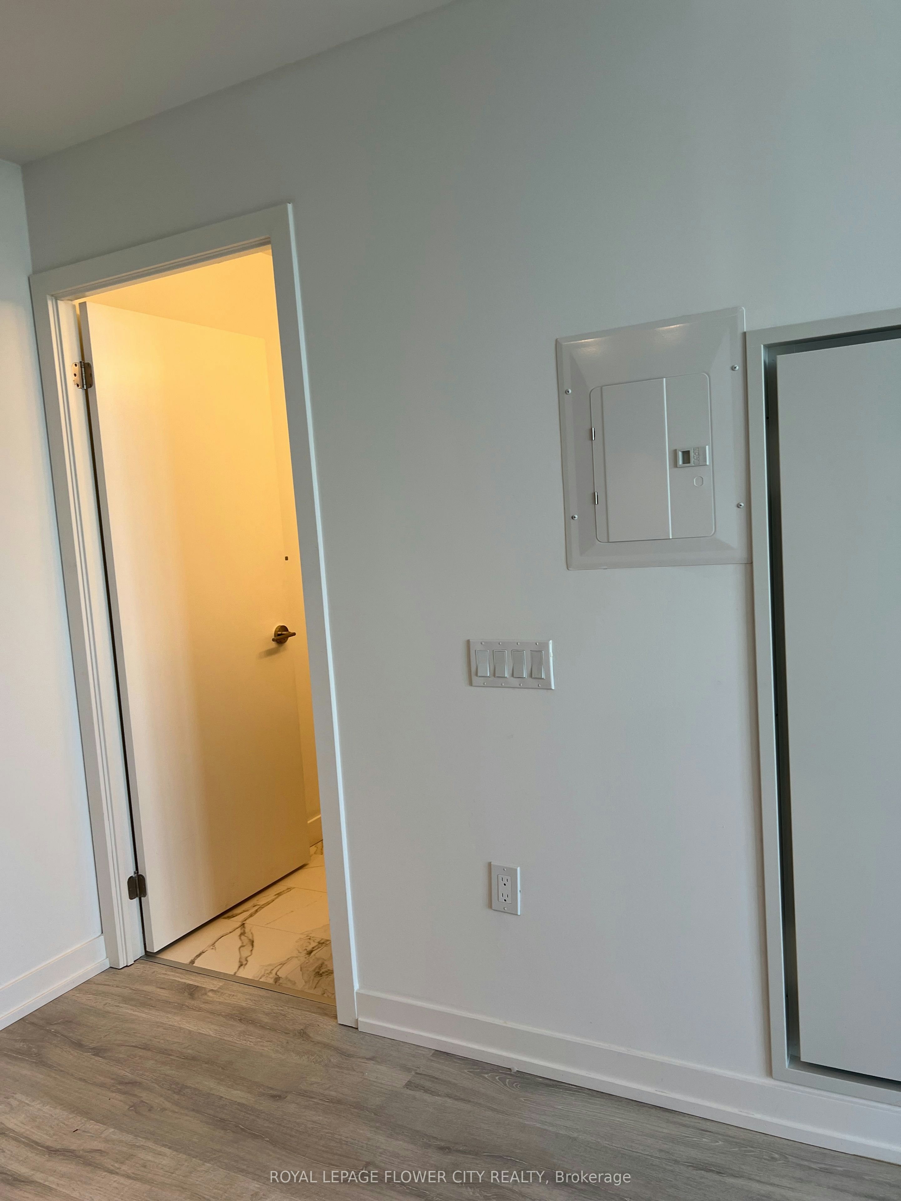 1112-7 Golden Lion Heights N/A, Toronto, ON, M2M 0C1 - 13