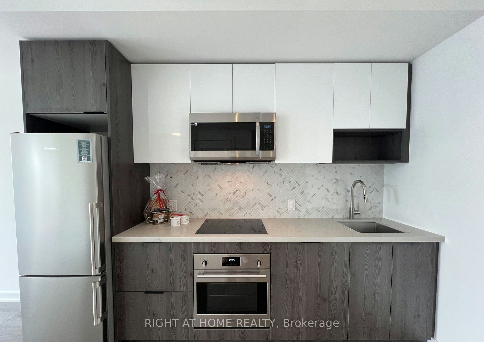 3006-5 Defries Street, Toronto, ON, M5A 0W7 - 14