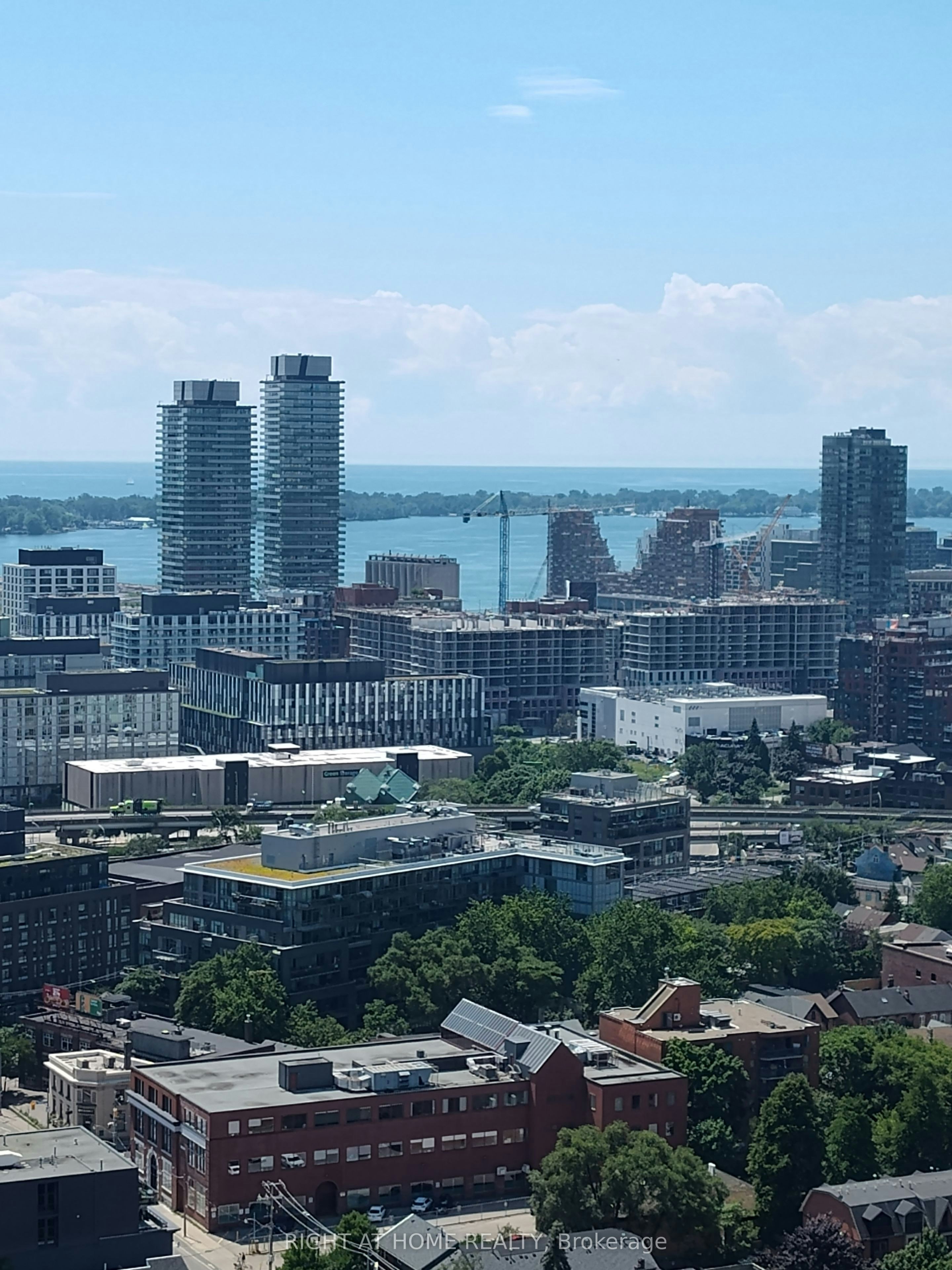 3006-5 Defries Street, Toronto, ON, M5A 0W7 - 17