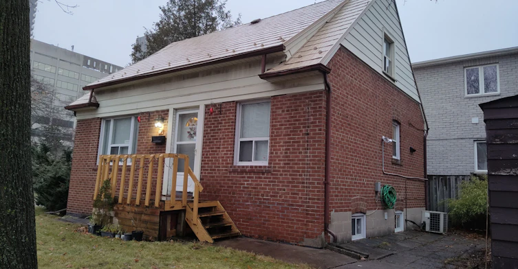 Gr, 2nd-17 Bonnington Place, Toronto, ON, M2N 4V2