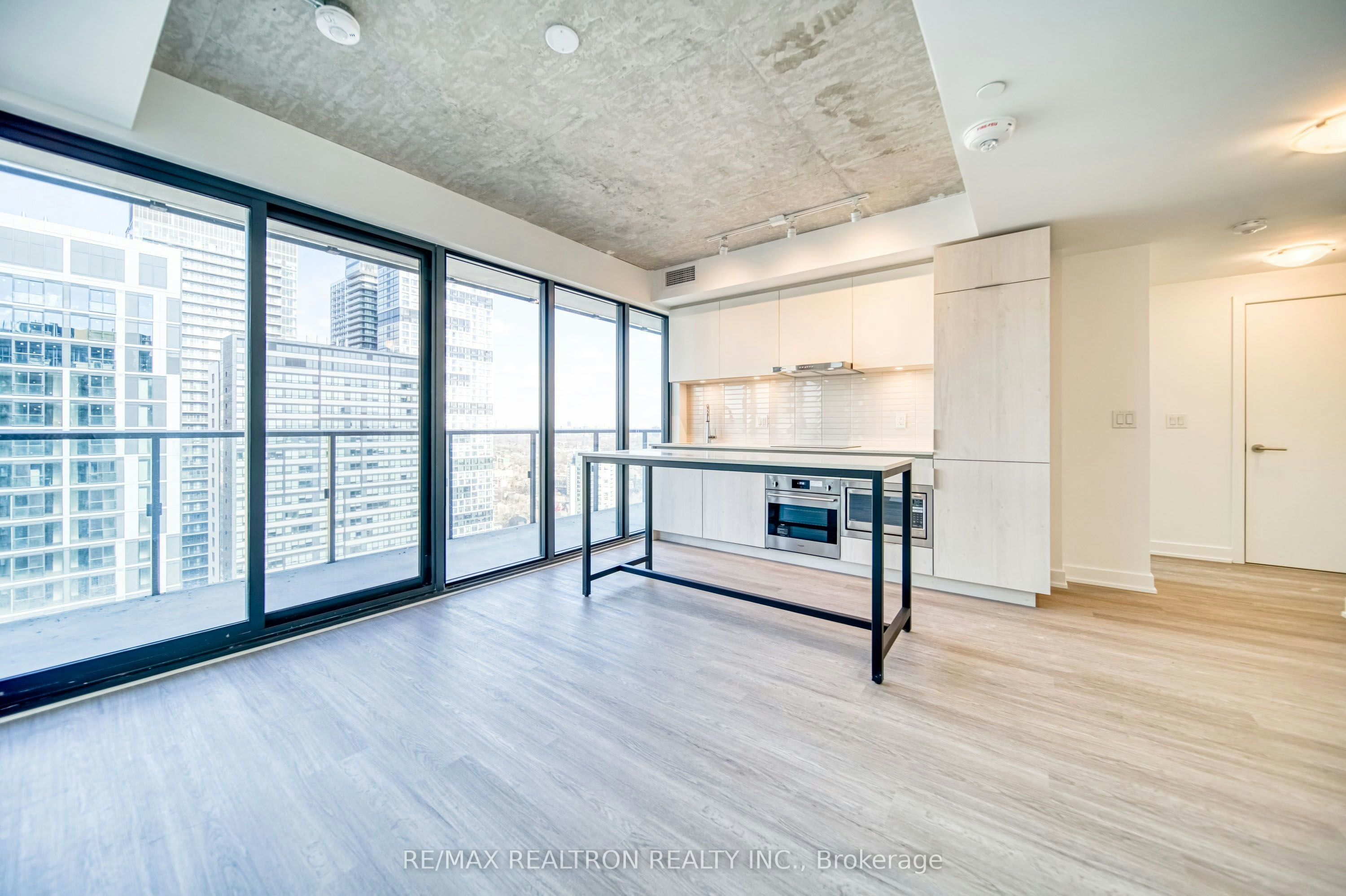 2804-47 Mutual Street, Toronto, ON, M5B 0C6 - 9