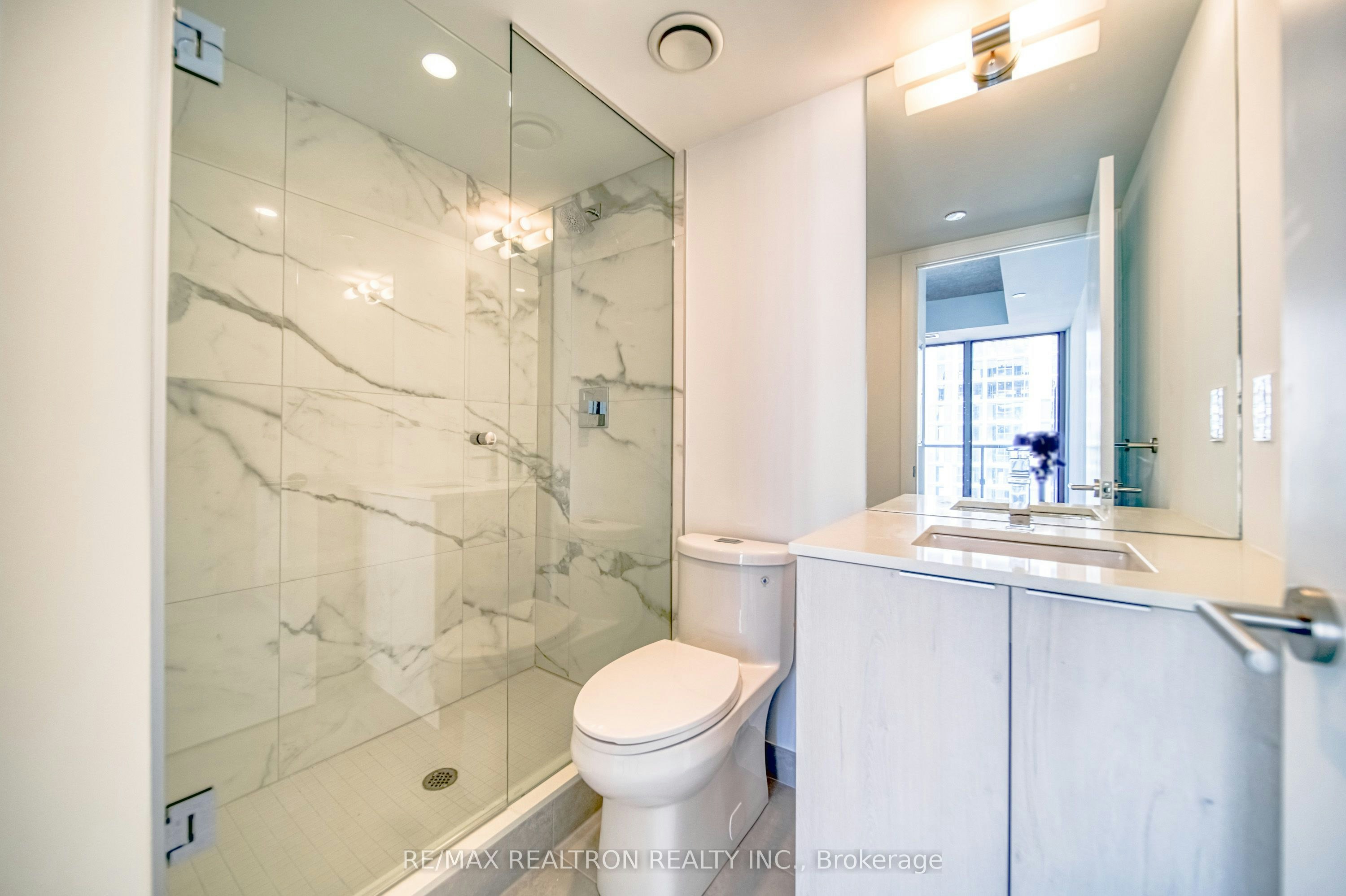 2804-47 Mutual Street, Toronto, ON, M5B 0C6 - 14