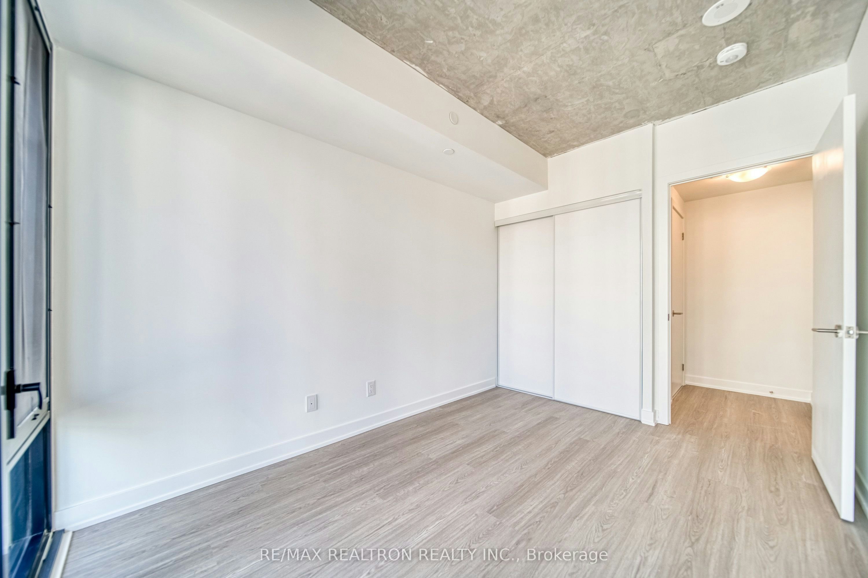 2804-47 Mutual Street, Toronto, ON, M5B 0C6 - 17