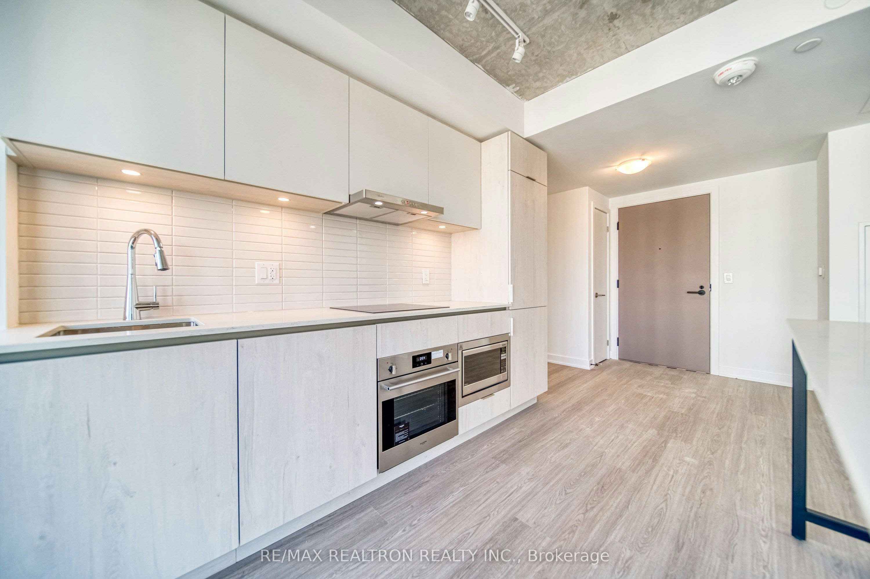 2804-47 Mutual Street, Toronto, ON, M5B 0C6 - 5