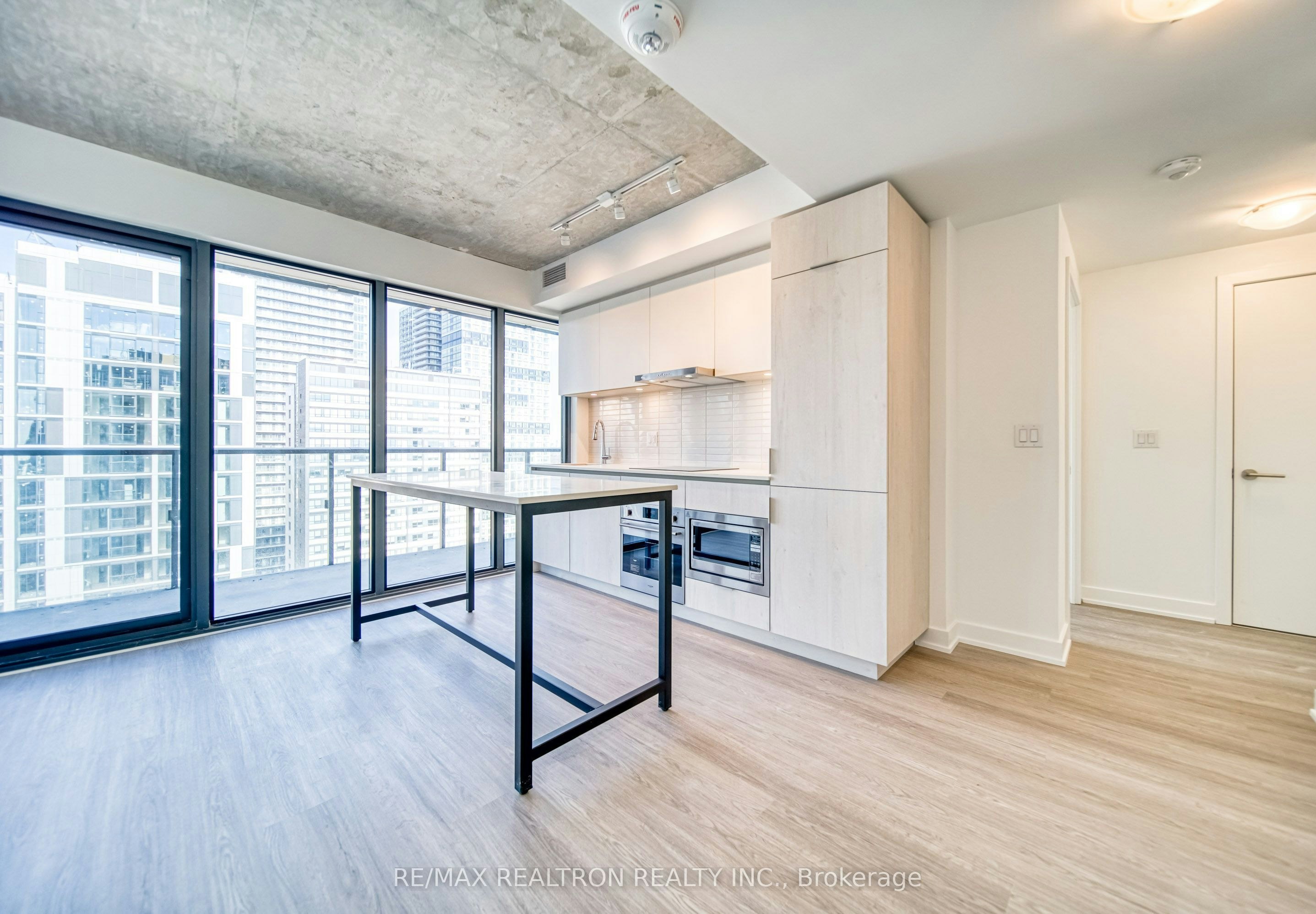 2804-47 Mutual Street, Toronto, ON, M5B 0C6 - 6