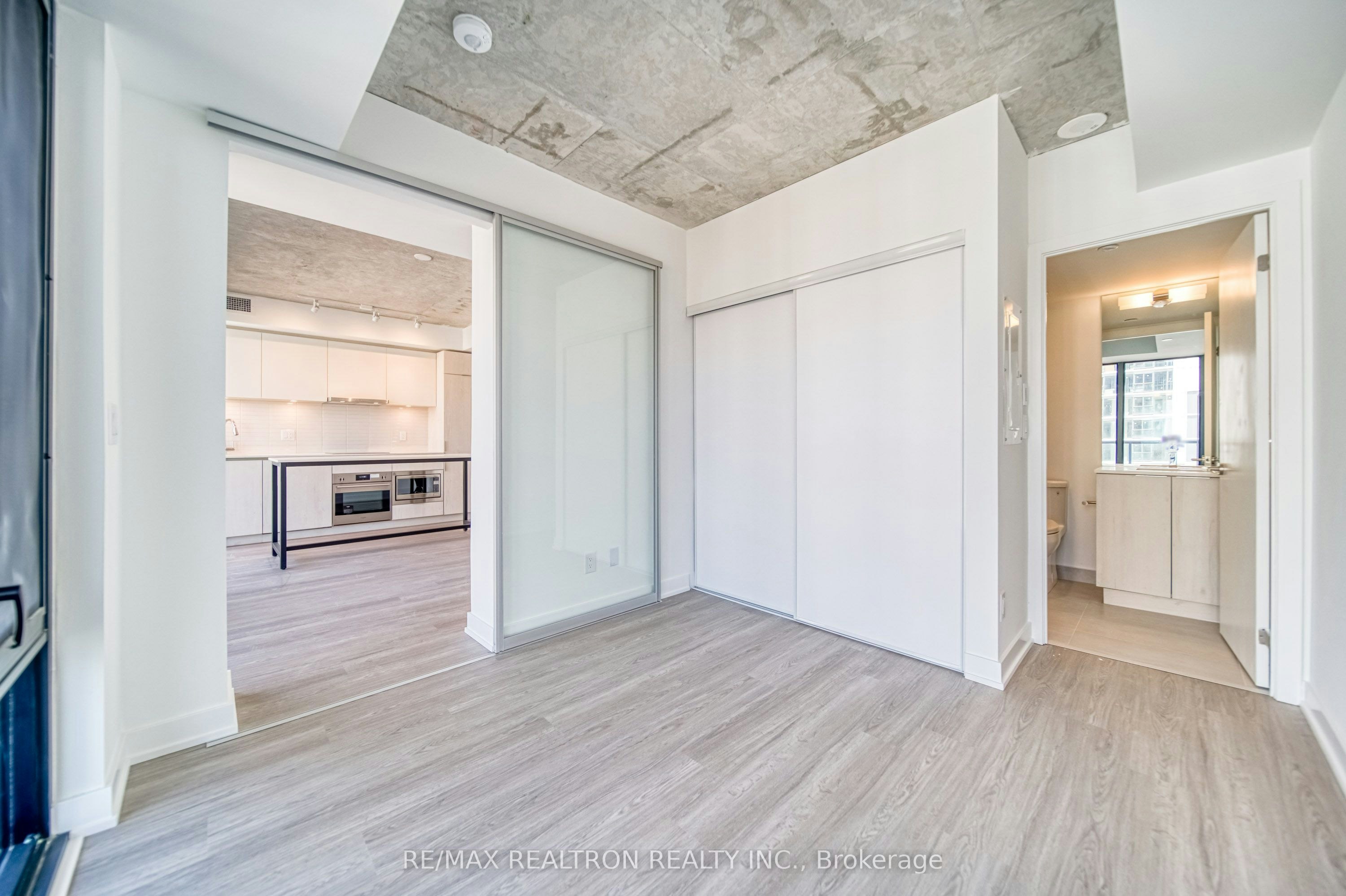 2804-47 Mutual Street, Toronto, ON, M5B 0C6 - 13
