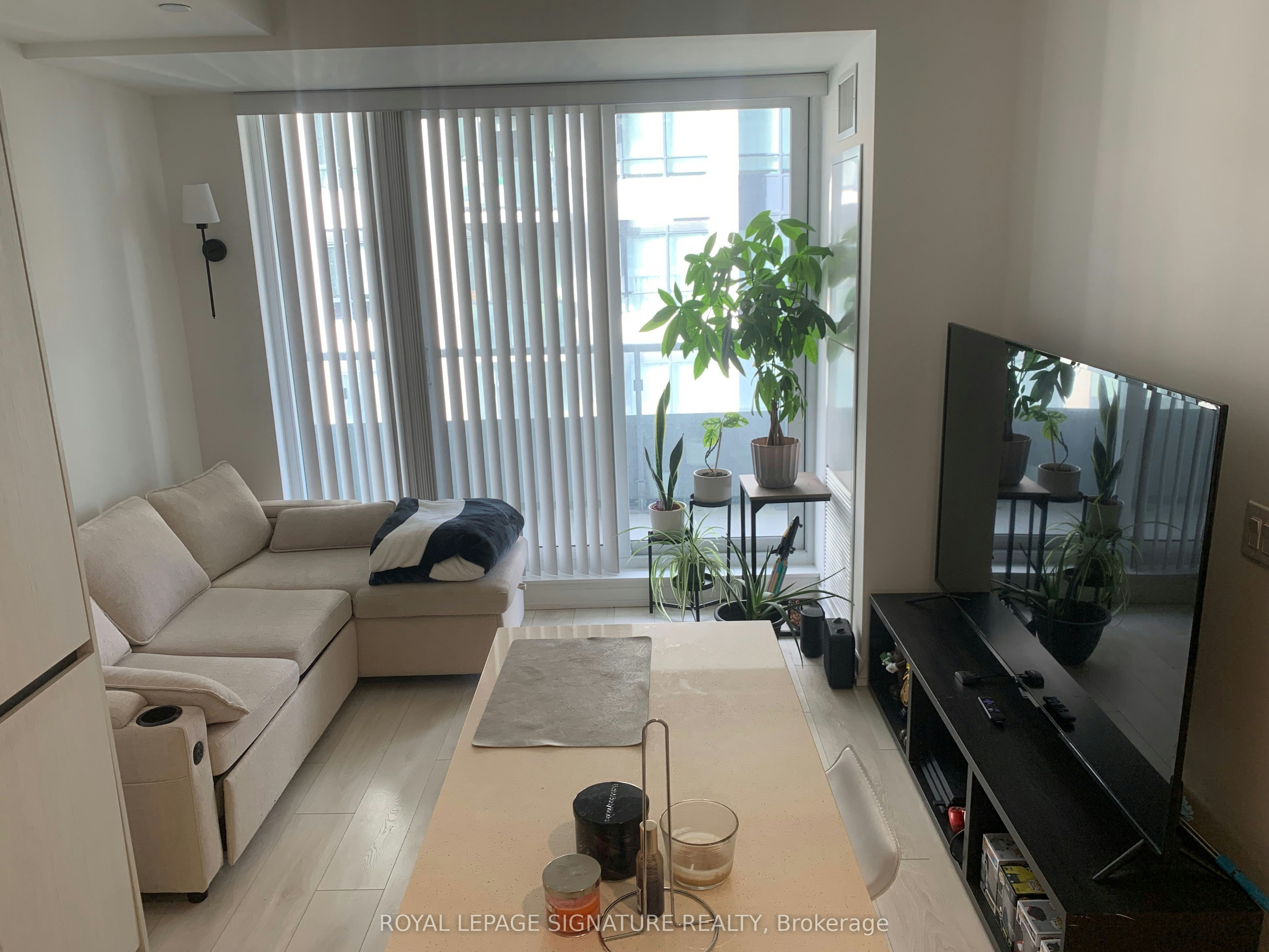 1310-225 Sumach Street, Toronto, ON, M5A 3K3 - 2