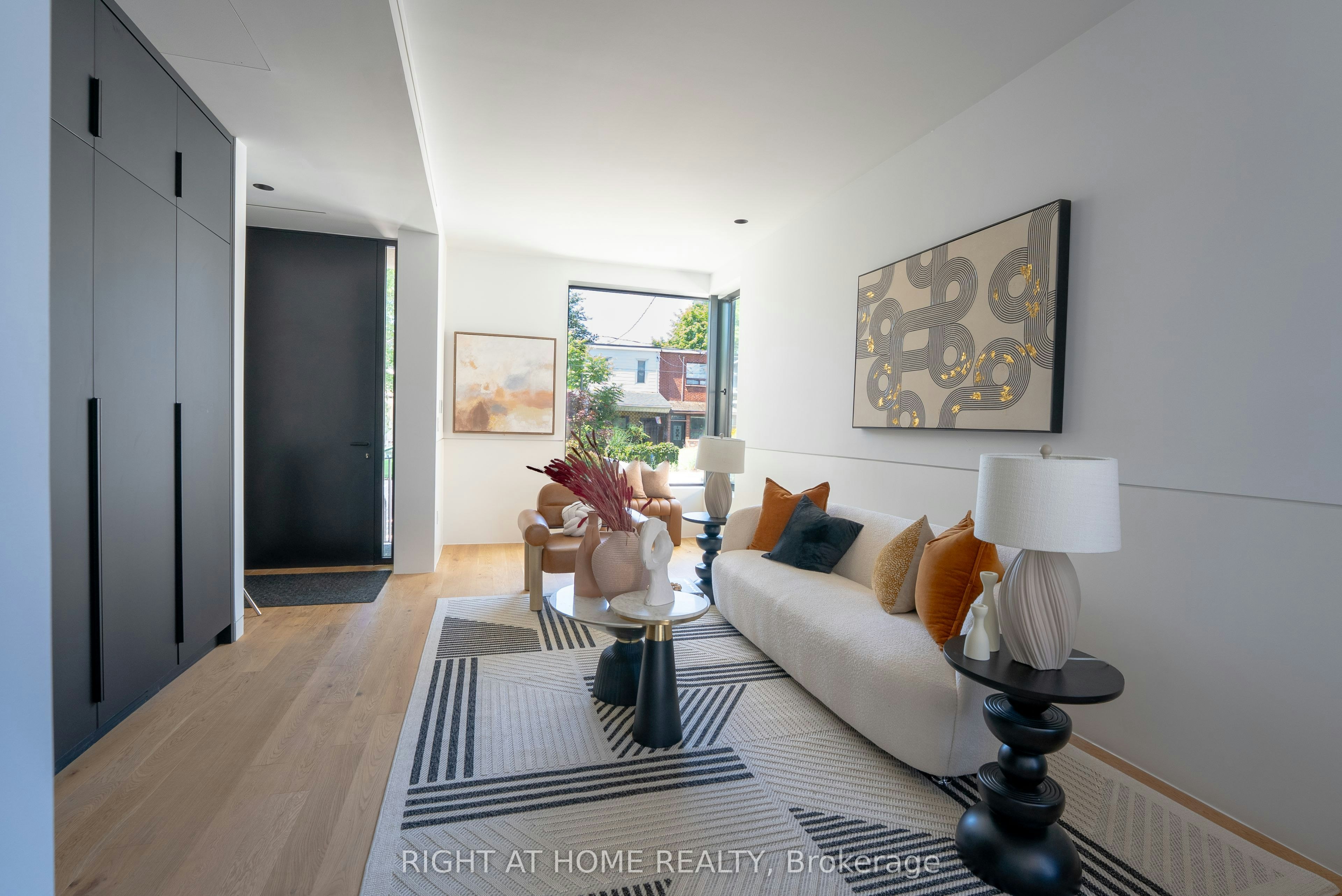 79 Northcote Avenue, Toronto, ON, M6J 3K2 - 7