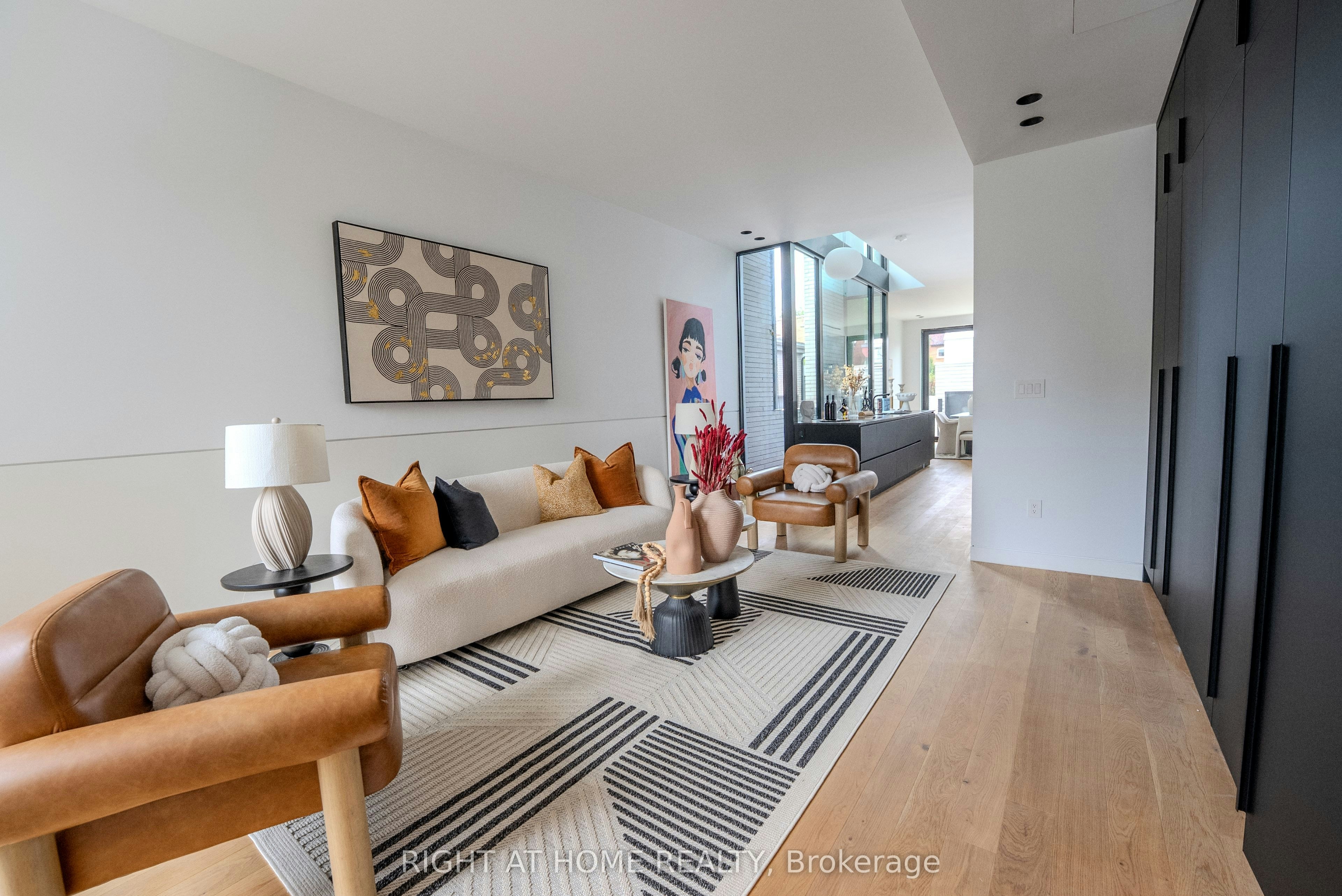 79 Northcote Avenue, Toronto, ON, M6J 3K2 - 6