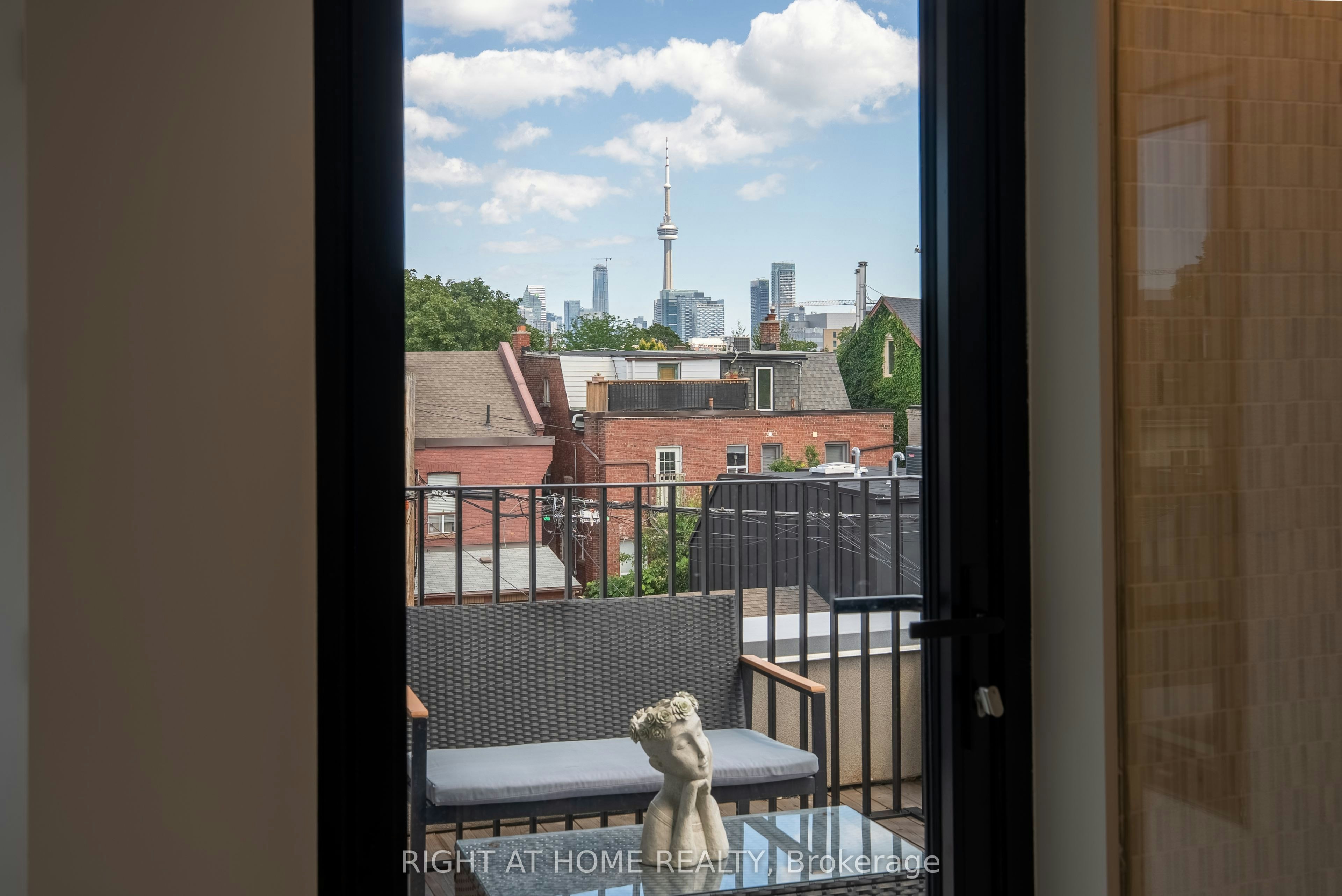 79 Northcote Avenue, Toronto, ON, M6J 3K2 - 36
