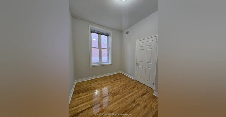207-524 Yonge Street, Toronto, ON, M4Y 1X9 - 18