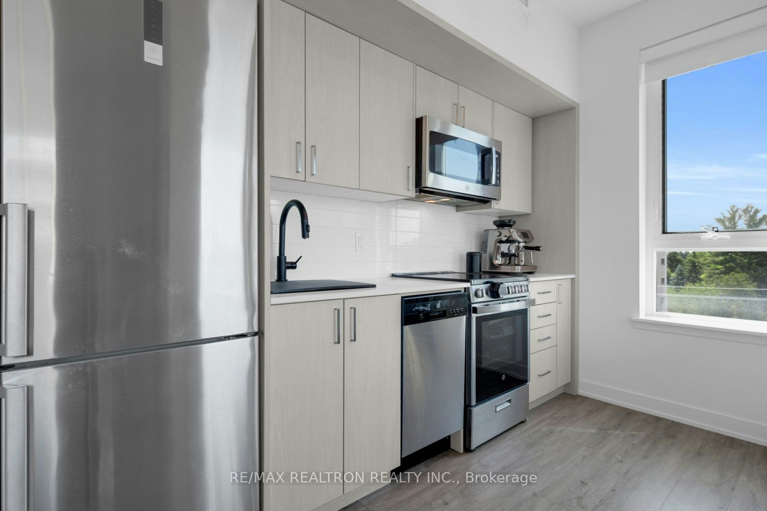 507-1 Cardiff Road, Toronto, ON, M4P 0G2 - 13