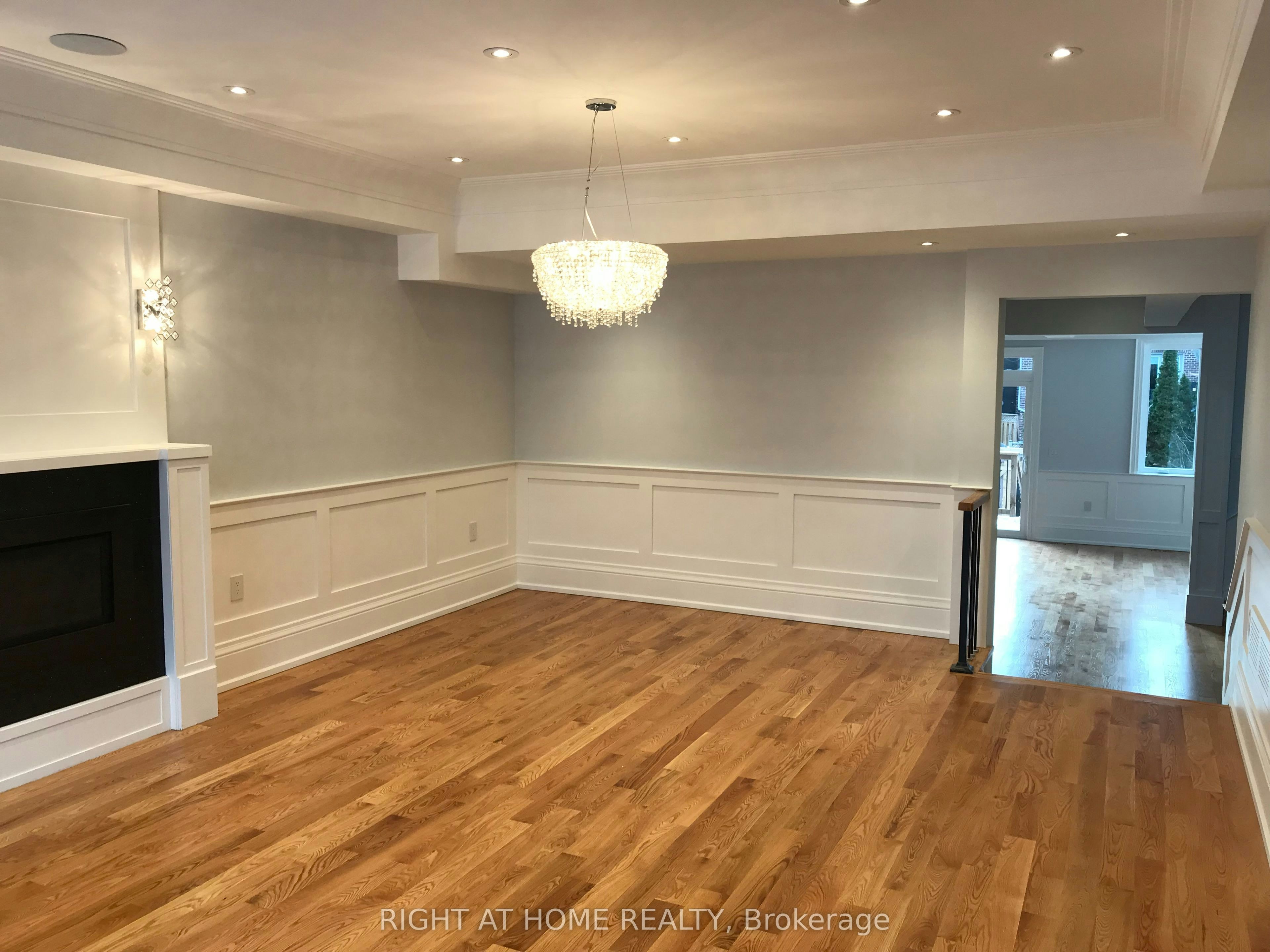 152 Randolph Road, Toronto, ON, M4G 3S4 - 8