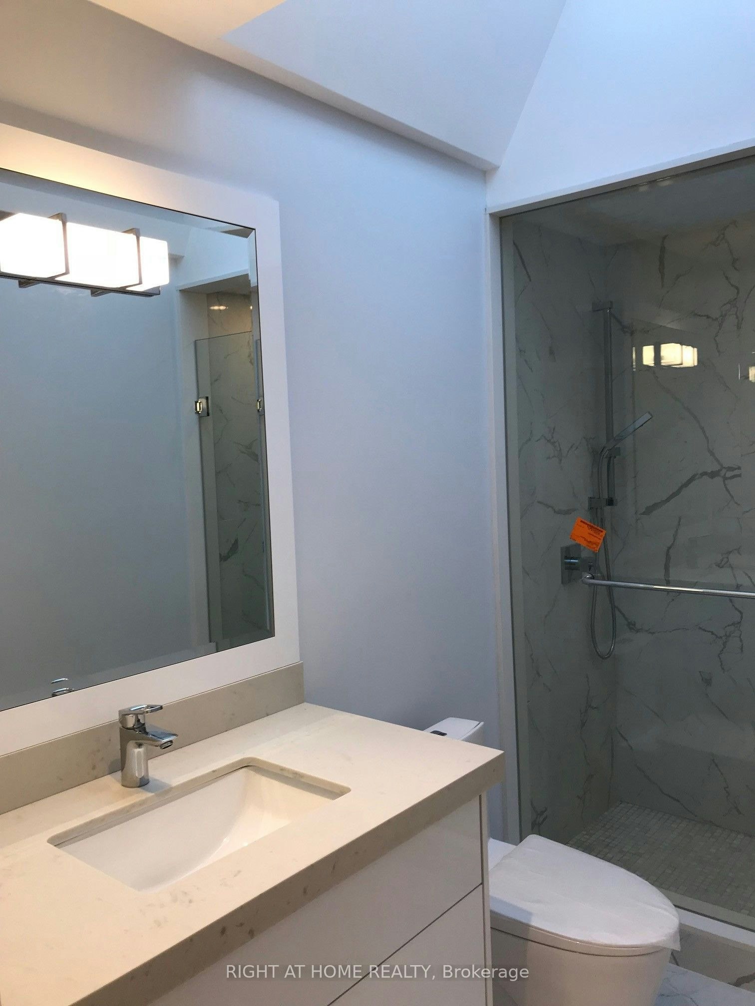 152 Randolph Road, Toronto, ON, M4G 3S4 - 16