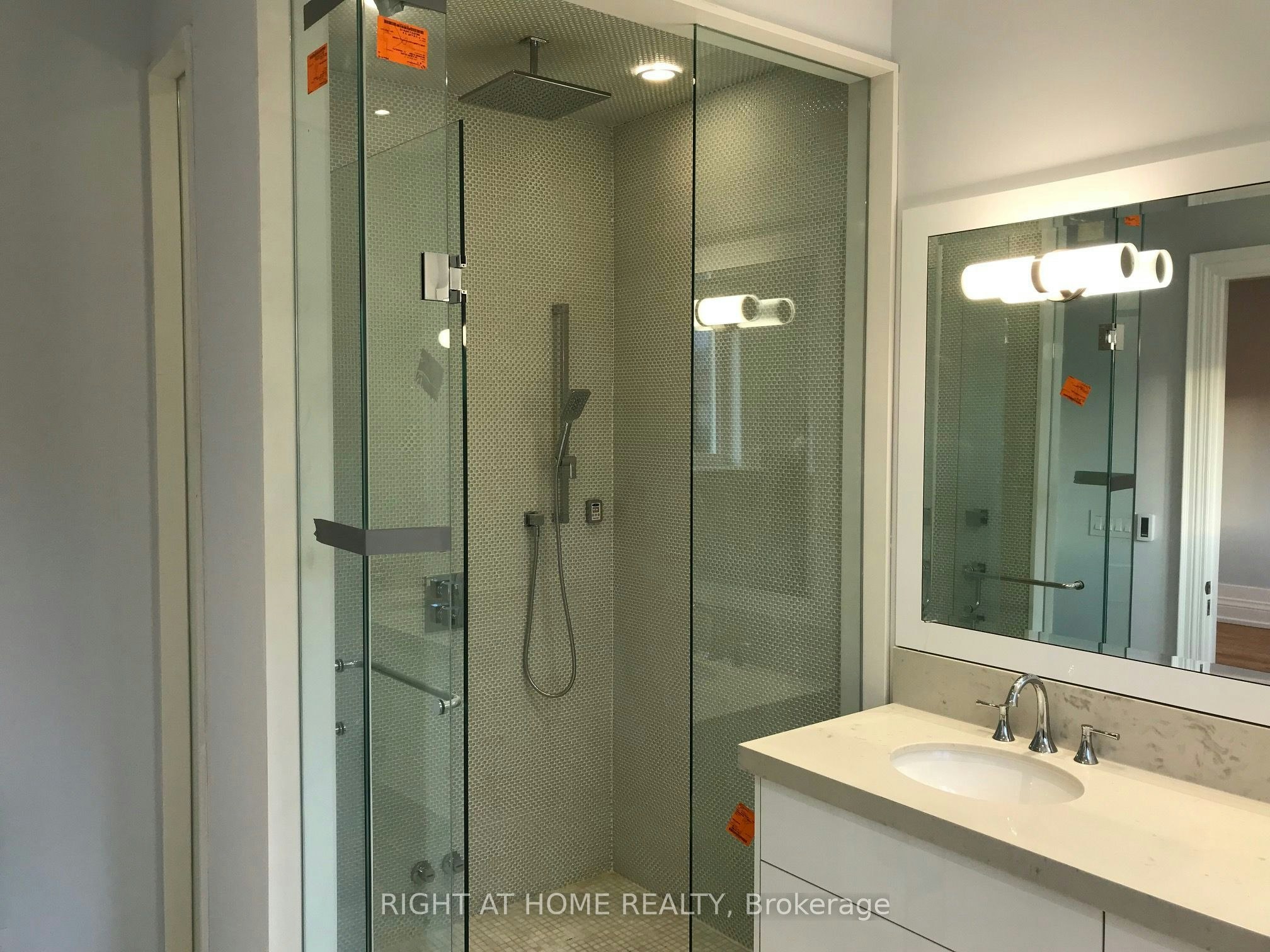 152 Randolph Road, Toronto, ON, M4G 3S4 - 13