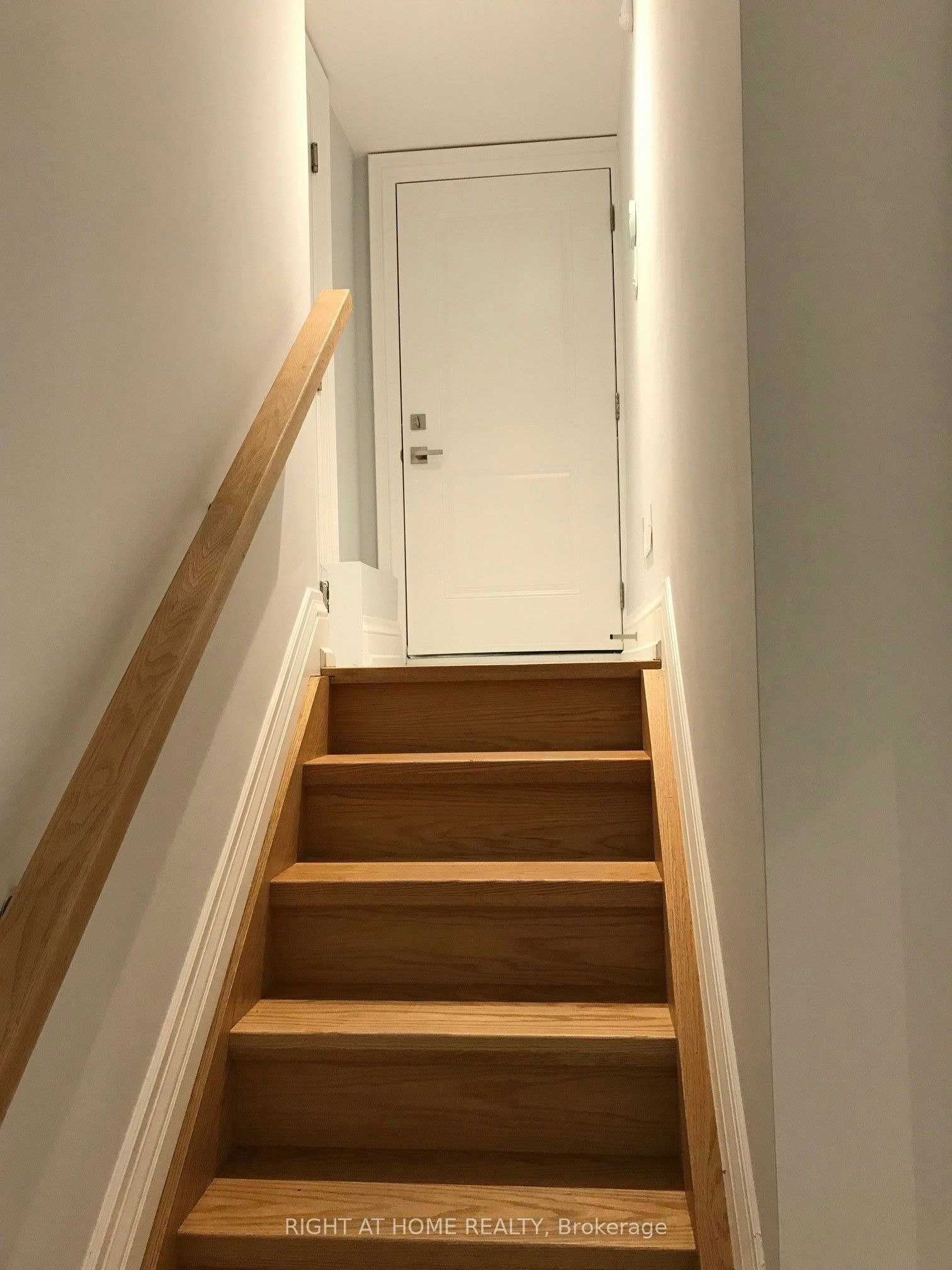 152 Randolph Road, Toronto, ON, M4G 3S4 - 24