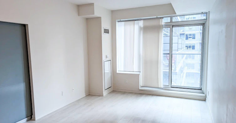 919-55 East Liberty Street, Toronto, ON, M6K 3P9 - 4
