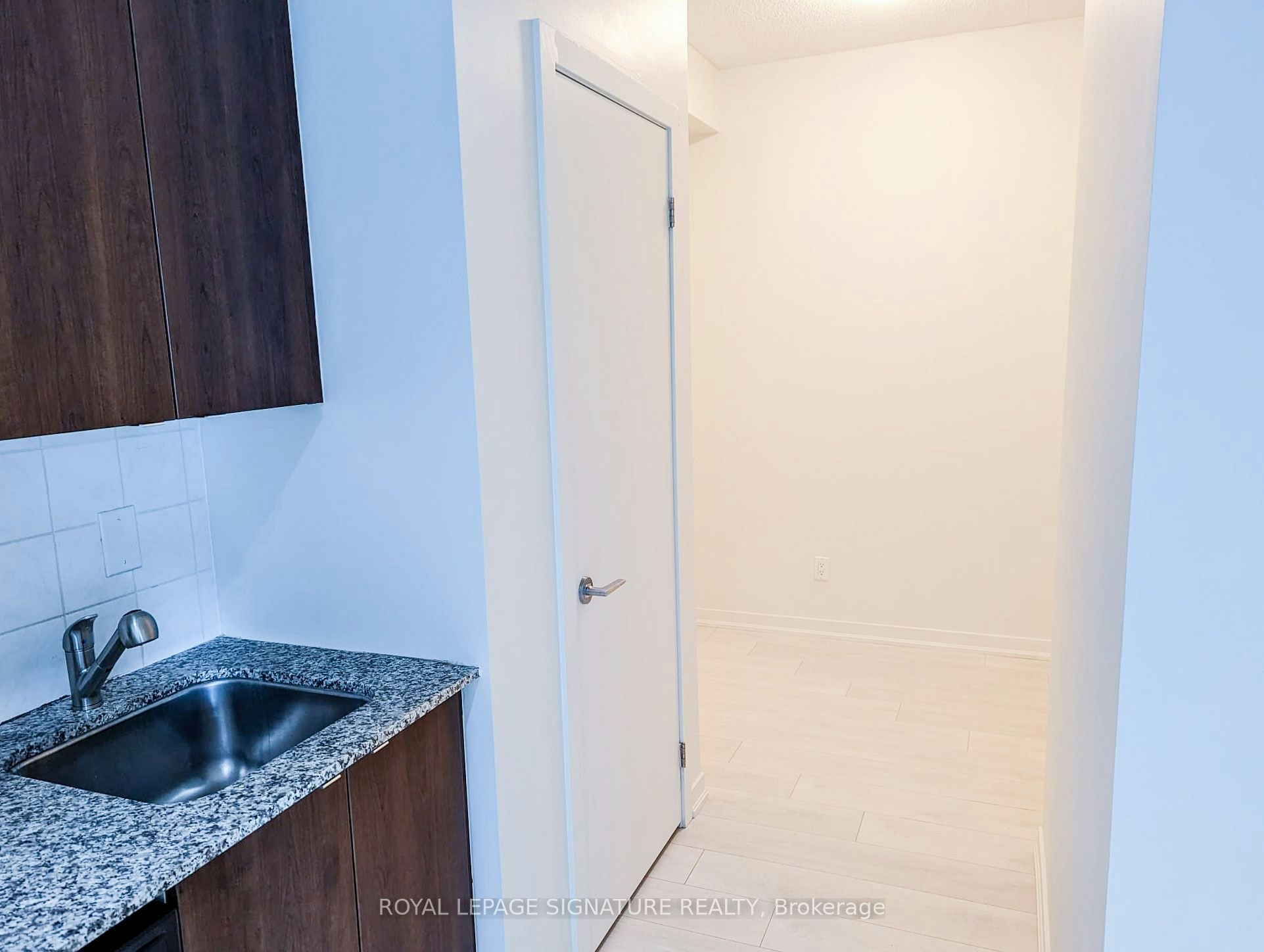 919-55 East Liberty Street, Toronto, ON, M6K 3P9 - 7