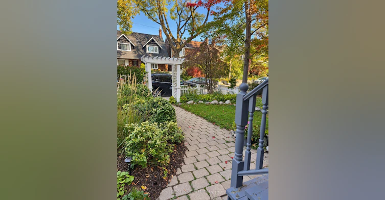 Lower-211 Melita Avenue, Toronto, ON, M6G 2A1 - 9