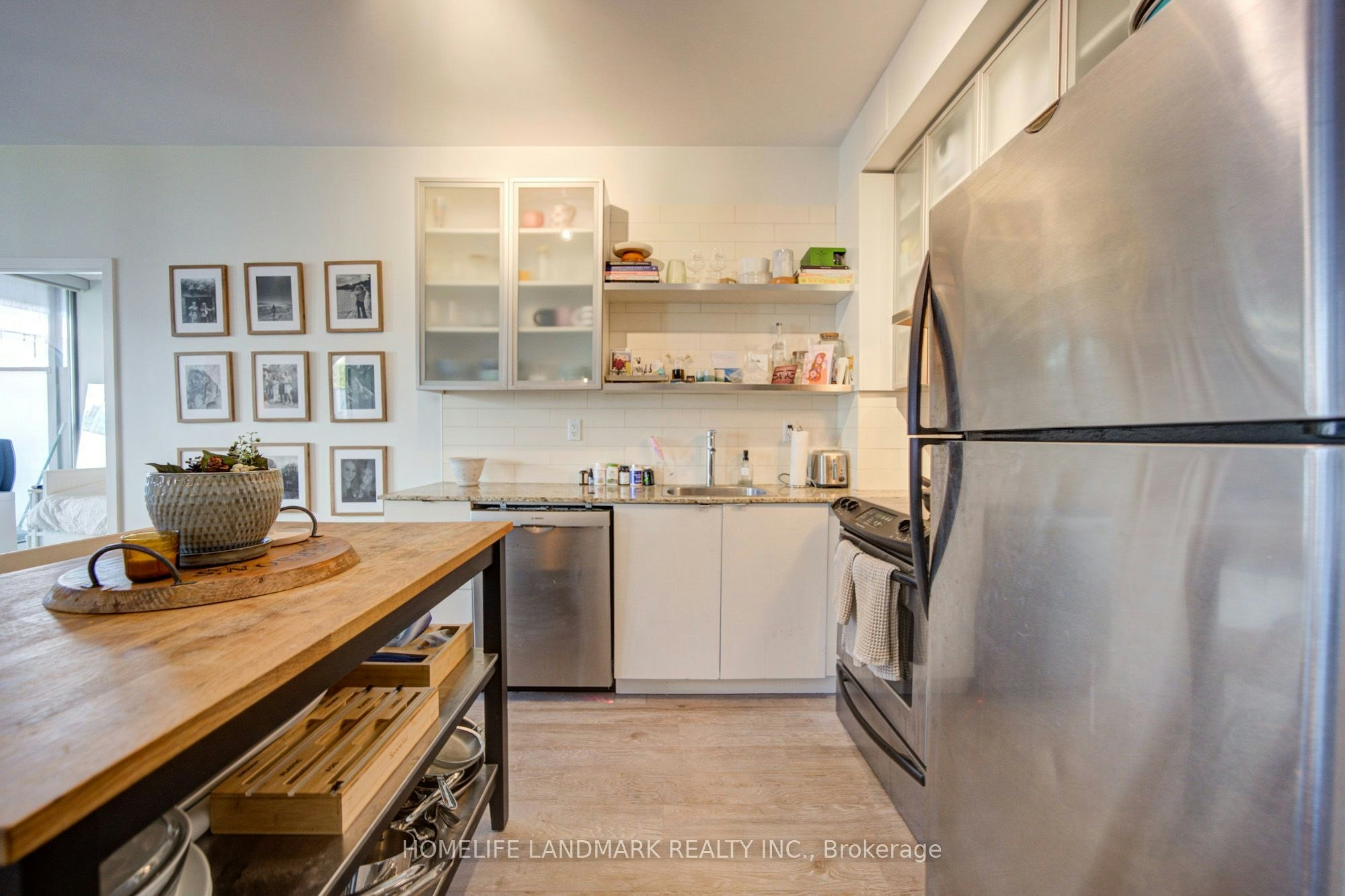 604-33 Lombard Street, Toronto, ON, M5C 3H8 - 7