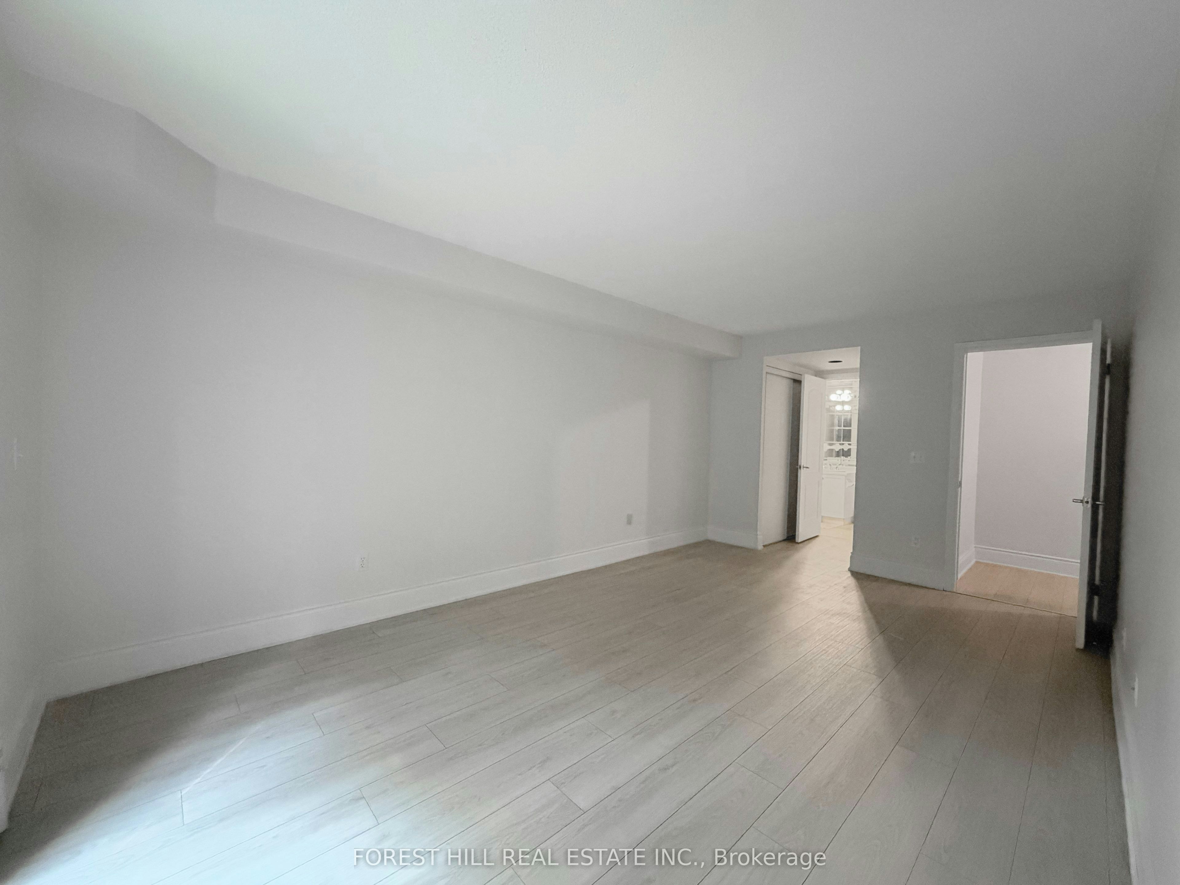 205-75 York Mills Road, Toronto, ON, M5P 2E7 - 14