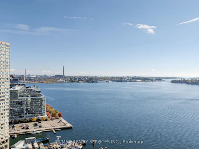 2803-33 Harbour Square - 2