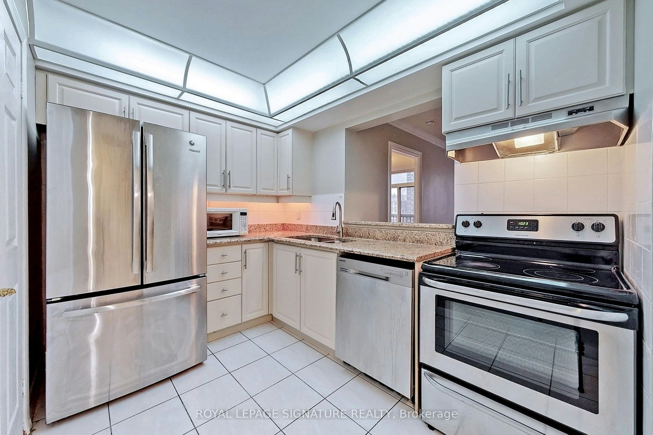 2301-5418 Yonge Street, Toronto, ON, M2N 6X4 - 9