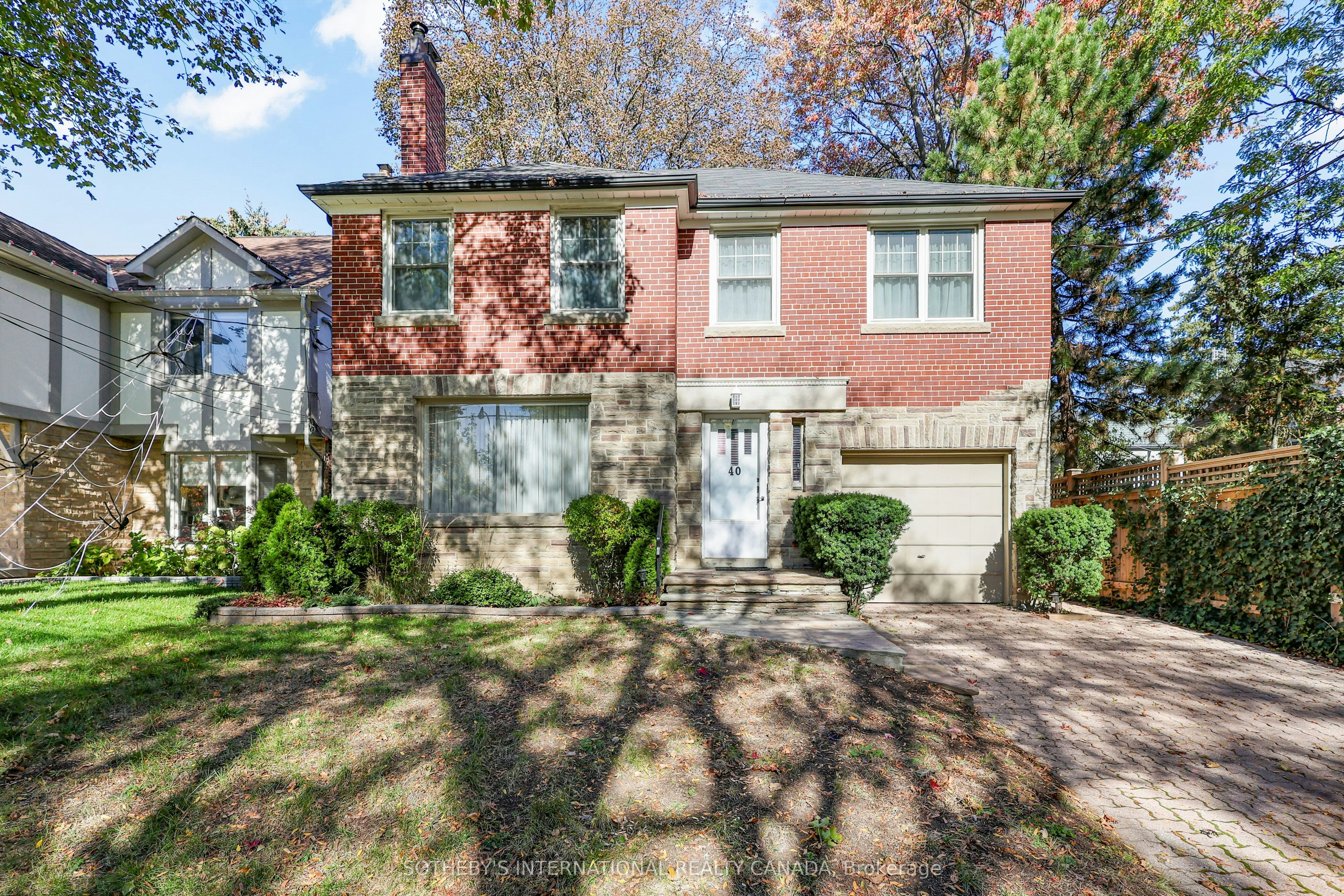 40 Teddington Pk Avenue, Toronto, ON, M4N 2C3