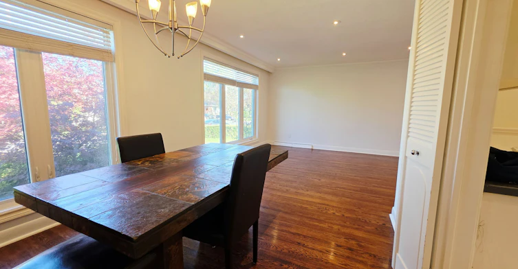 205 Searle Avenue, Toronto, ON, M3H 4B6 - 9