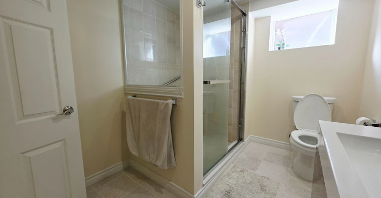 205 Searle Avenue, Toronto, ON, M3H 4B6 - 35