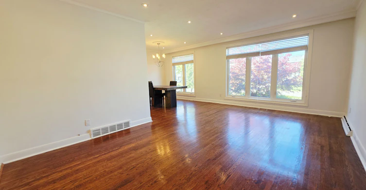 205 Searle Avenue, Toronto, ON, M3H 4B6 - 6