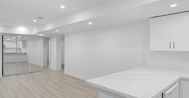 Basement-94 Charlton Boulevard, Toronto, ON, M2M 1B9 - 4