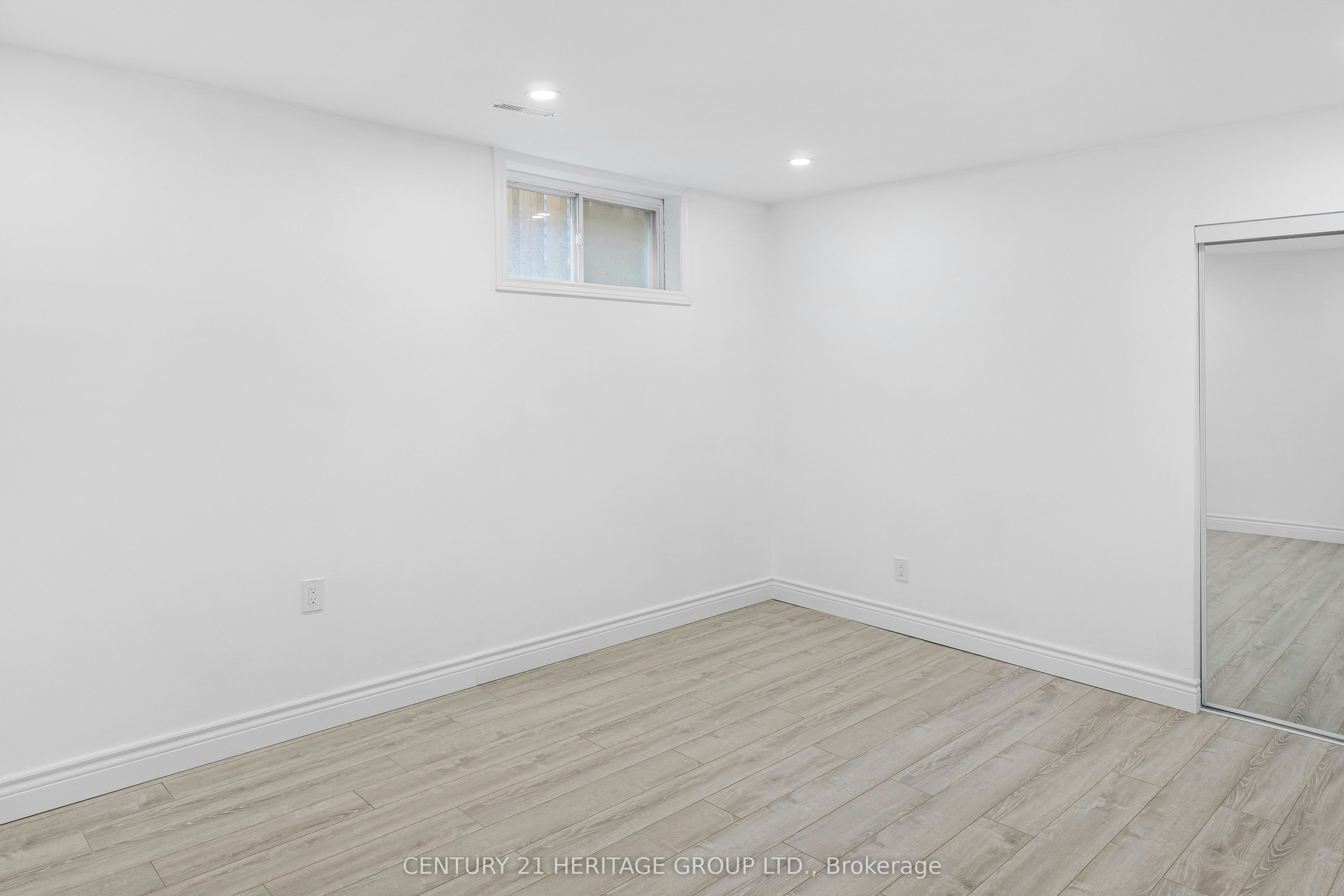 Basement-94 Charlton Boulevard, Toronto, ON, M2M 1B9 - 12
