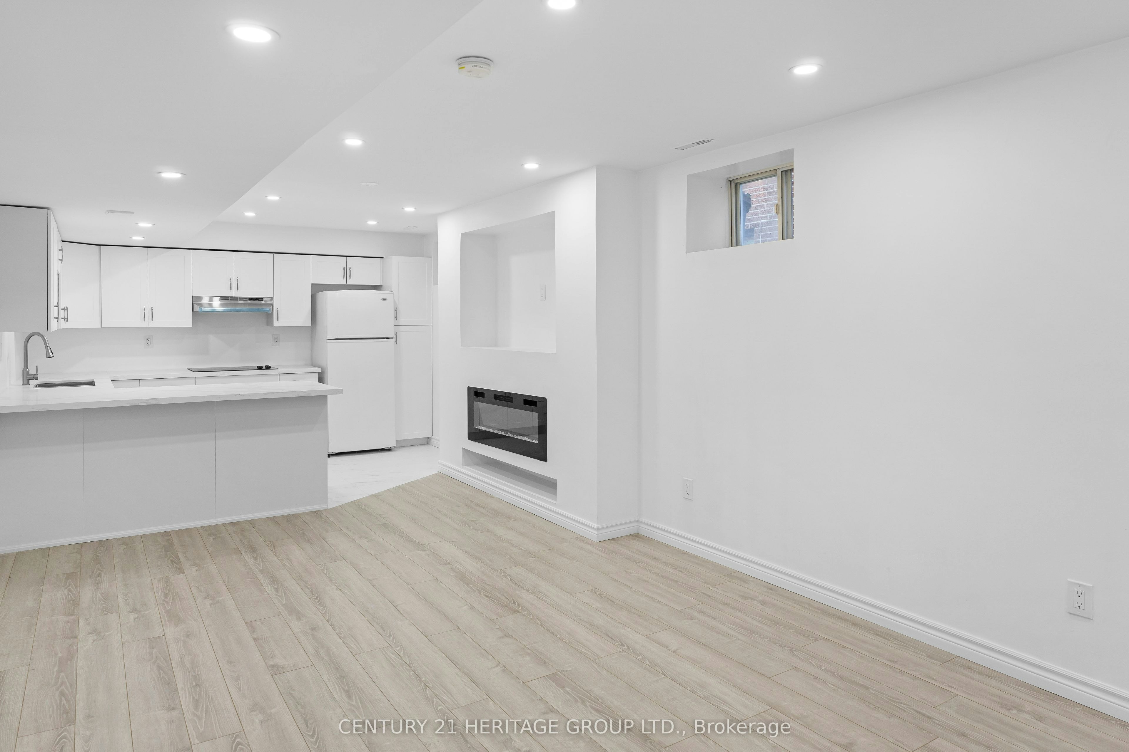 Basement-94 Charlton Boulevard, Toronto, ON, M2M 1B9 - 14