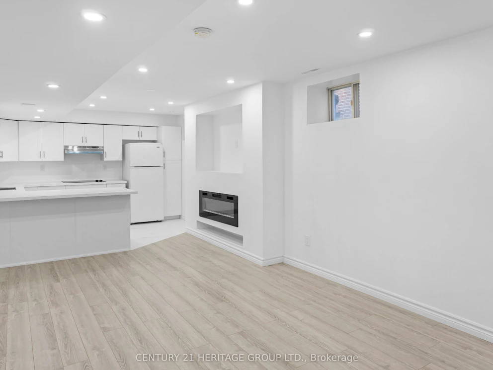 Basement In Map 2 bedrooms for $2,000/month at Basement-94 Charlton Boulevard, Toronto ...