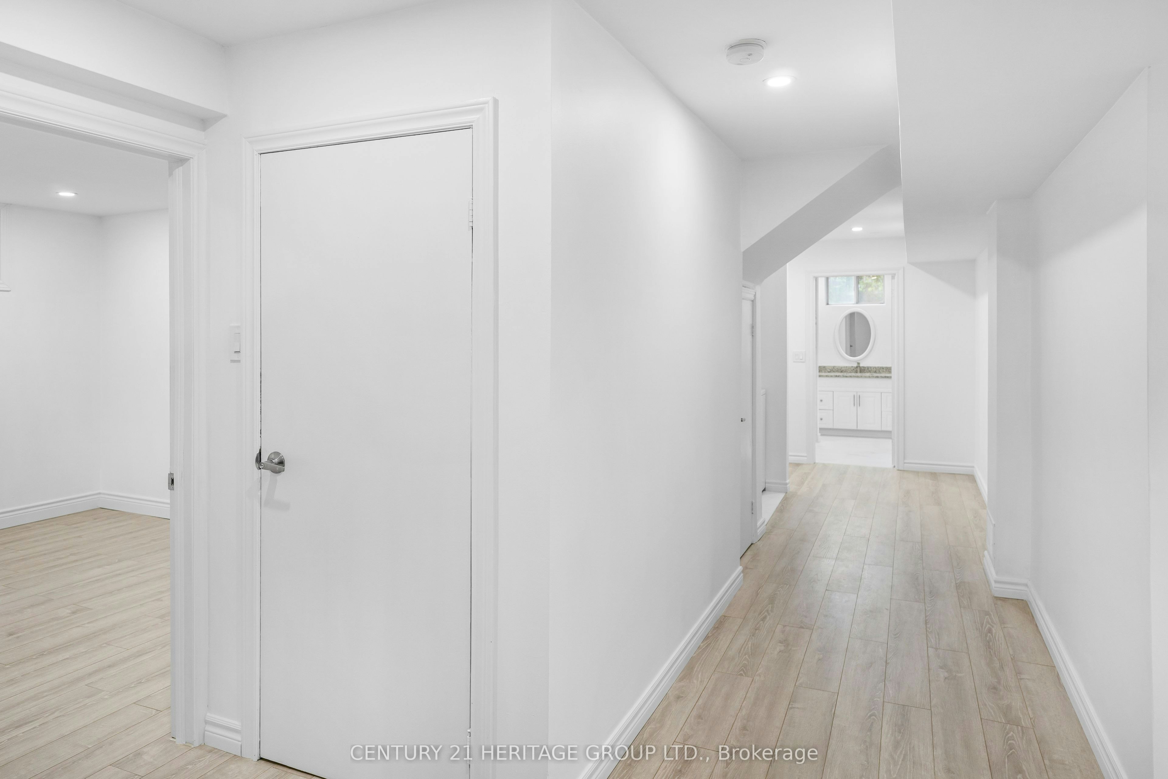 Basement-94 Charlton Boulevard, Toronto, ON, M2M 1B9 - 6
