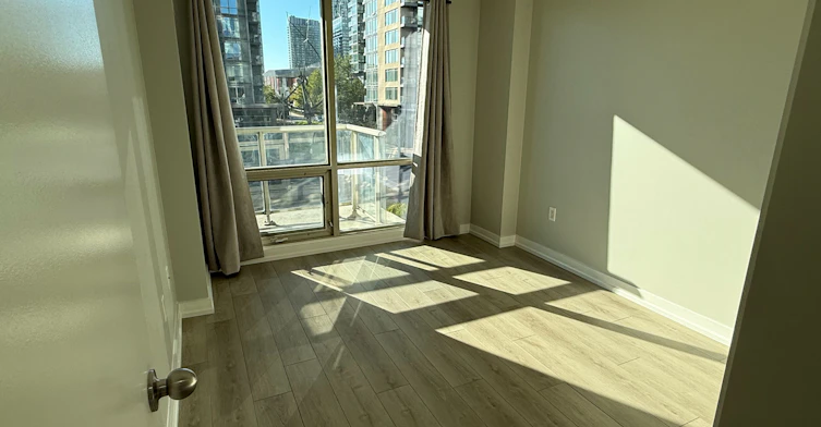 202-35 Mariner Terrace, Toronto, ON, M5V 3V9 - 10