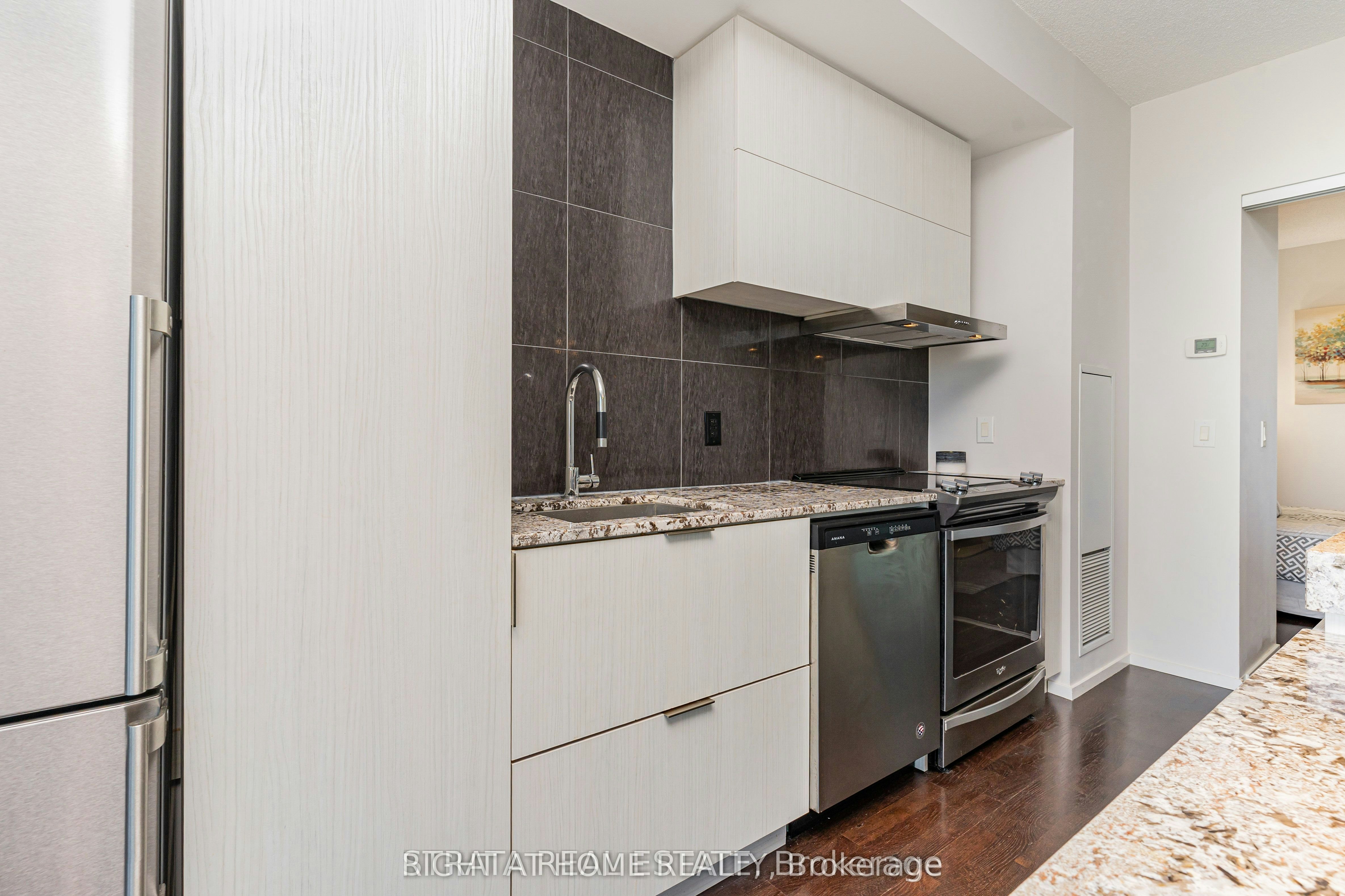 4608-101 Charles Street E, Toronto, ON, M4Y 1V2 - 7