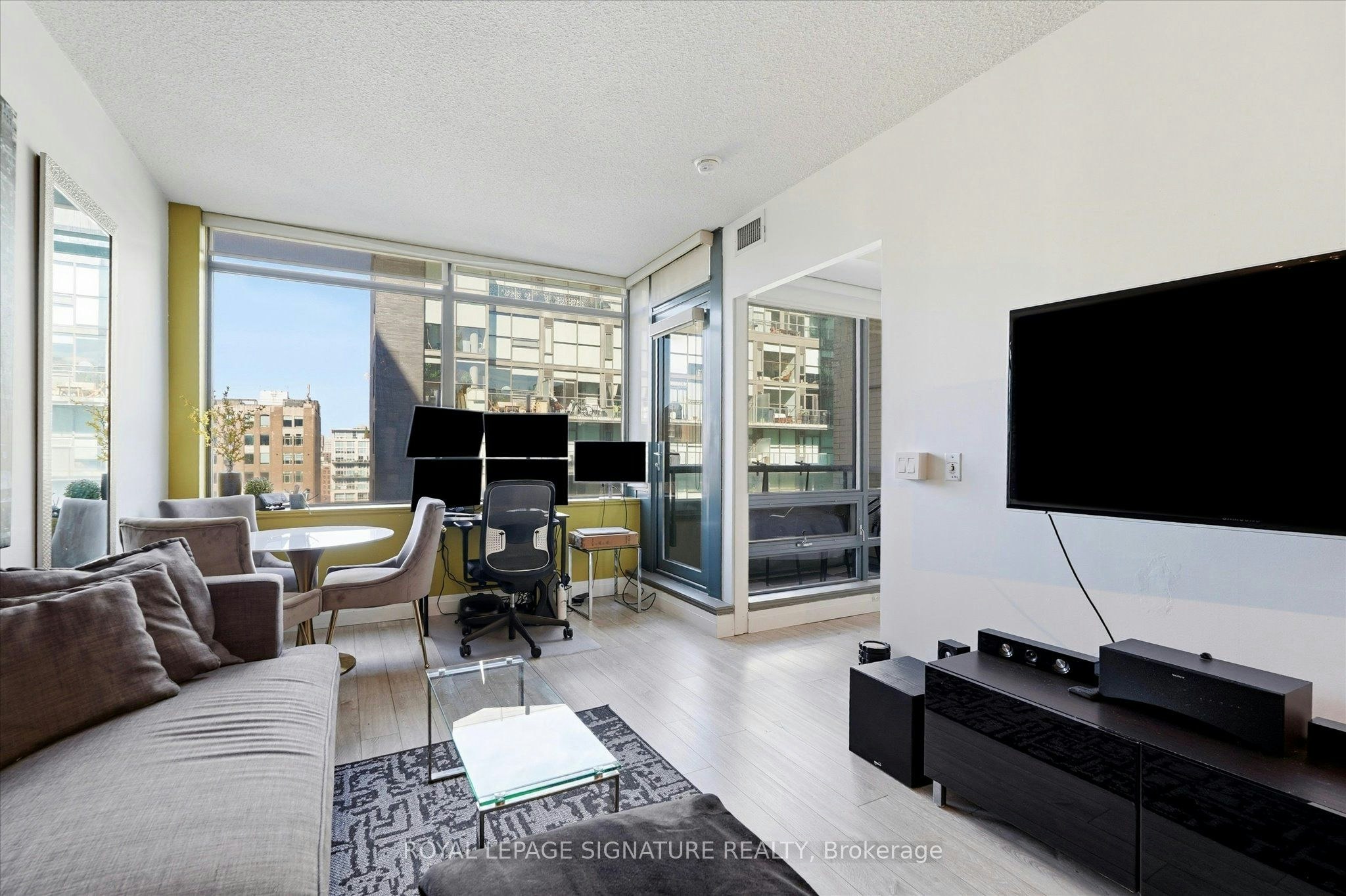 1315-438 King Street W, Toronto, ON, M5V 3T9 - 29
