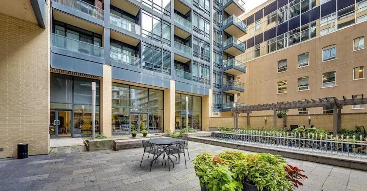 1315-438 King Street W, Toronto, ON, M5V 3T9 - 23