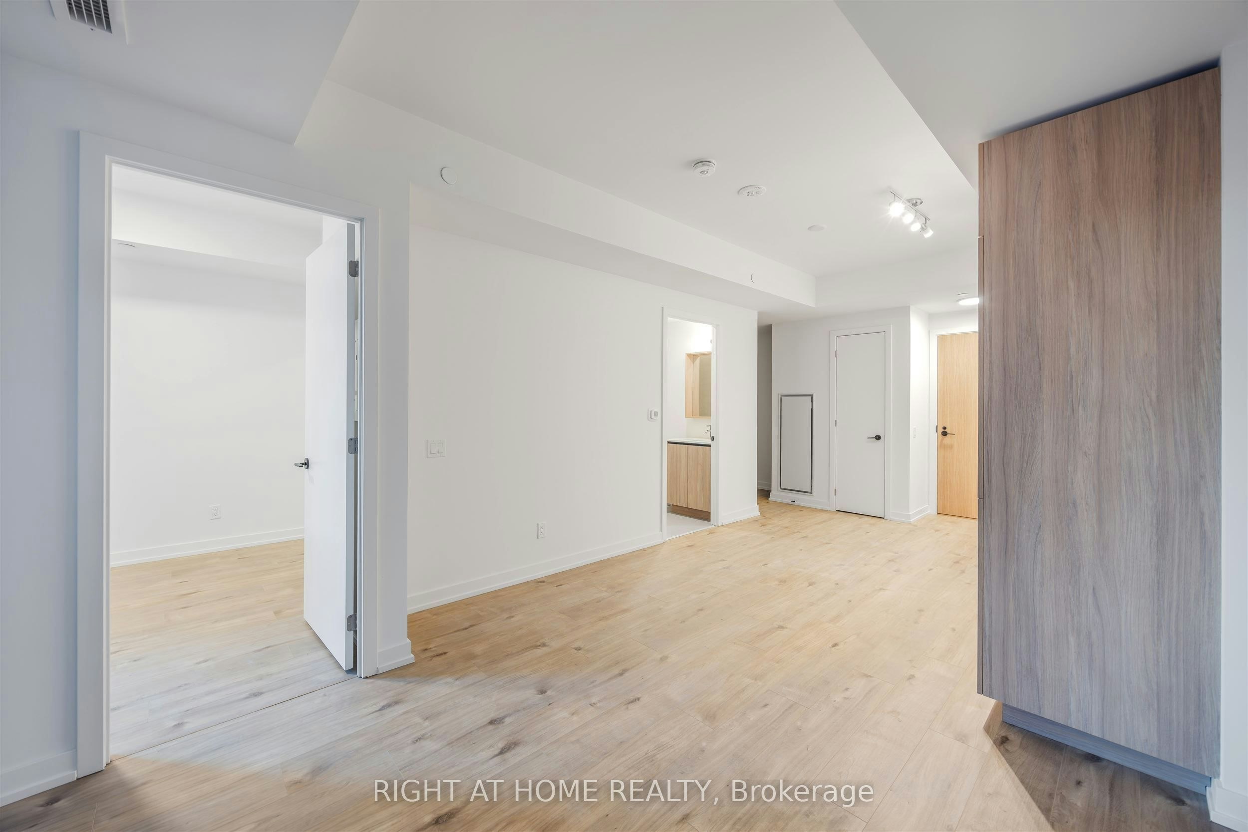 519-35 Parliament Street, Toronto, ON, M5A 0Z5 - 11