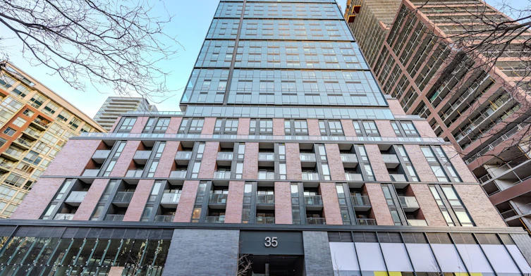 519-35 Parliament Street, Toronto, ON, M5A 0Z5 - 2