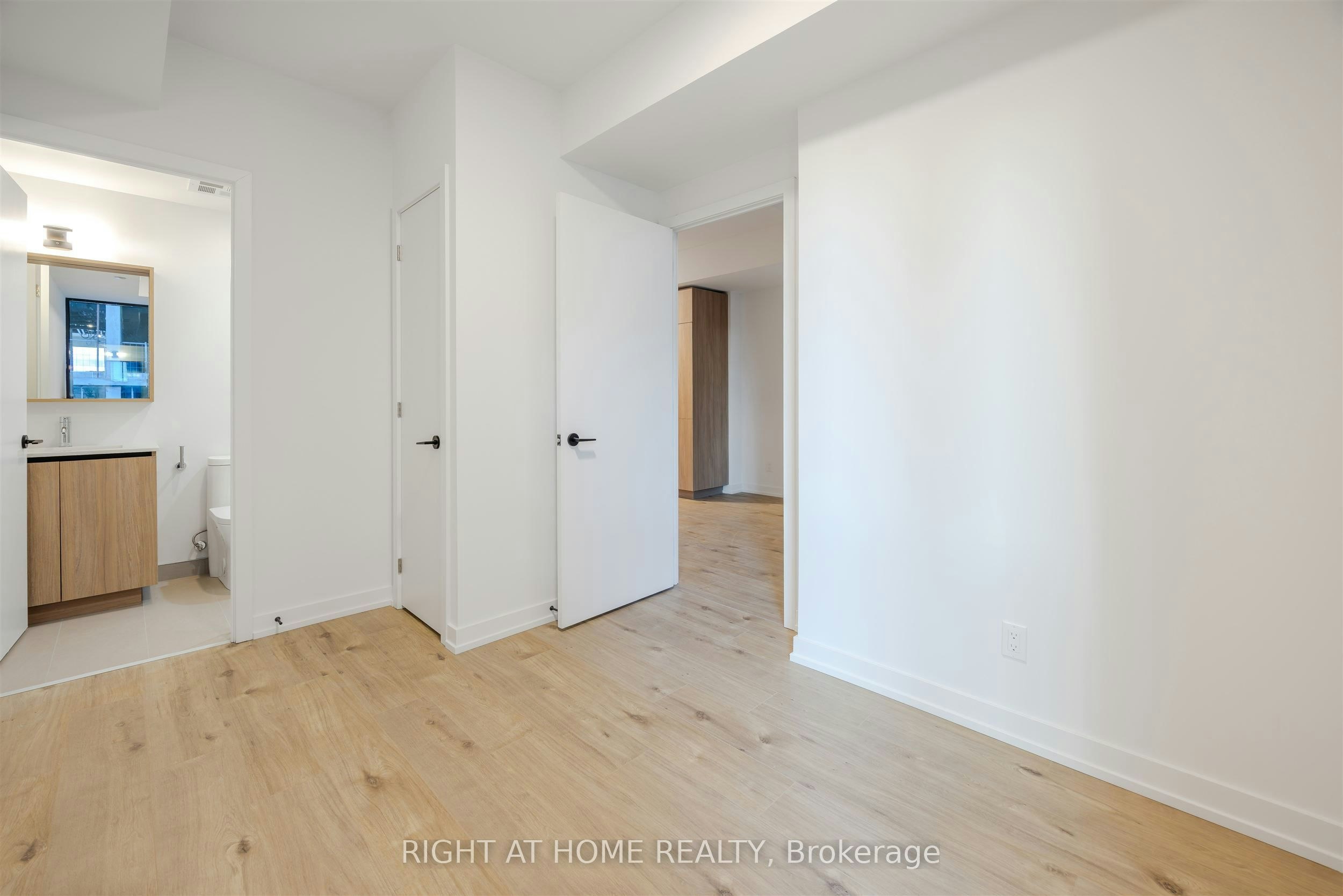 519-35 Parliament Street, Toronto, ON, M5A 0Z5 - 14